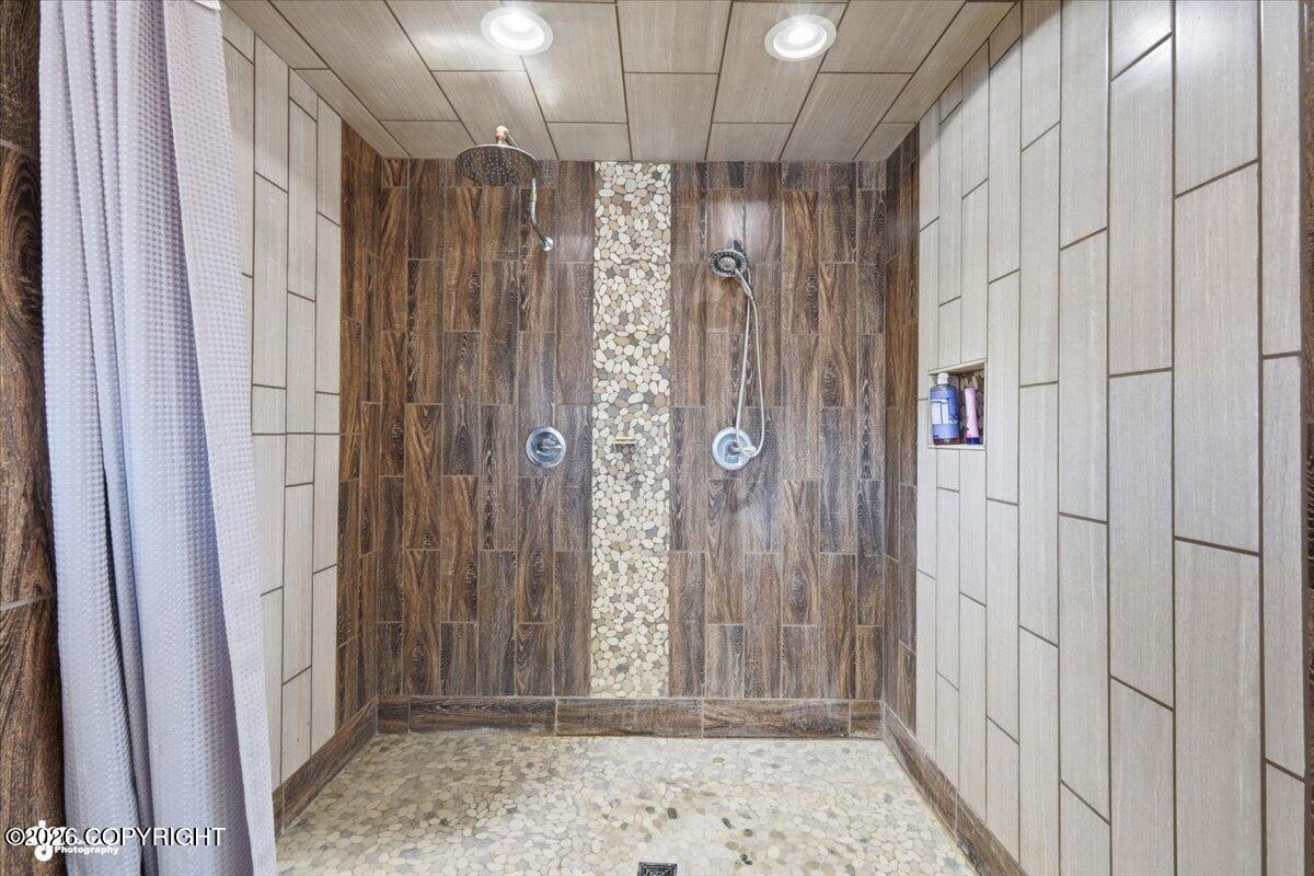 7200 W Middle Drive Property Photo 6