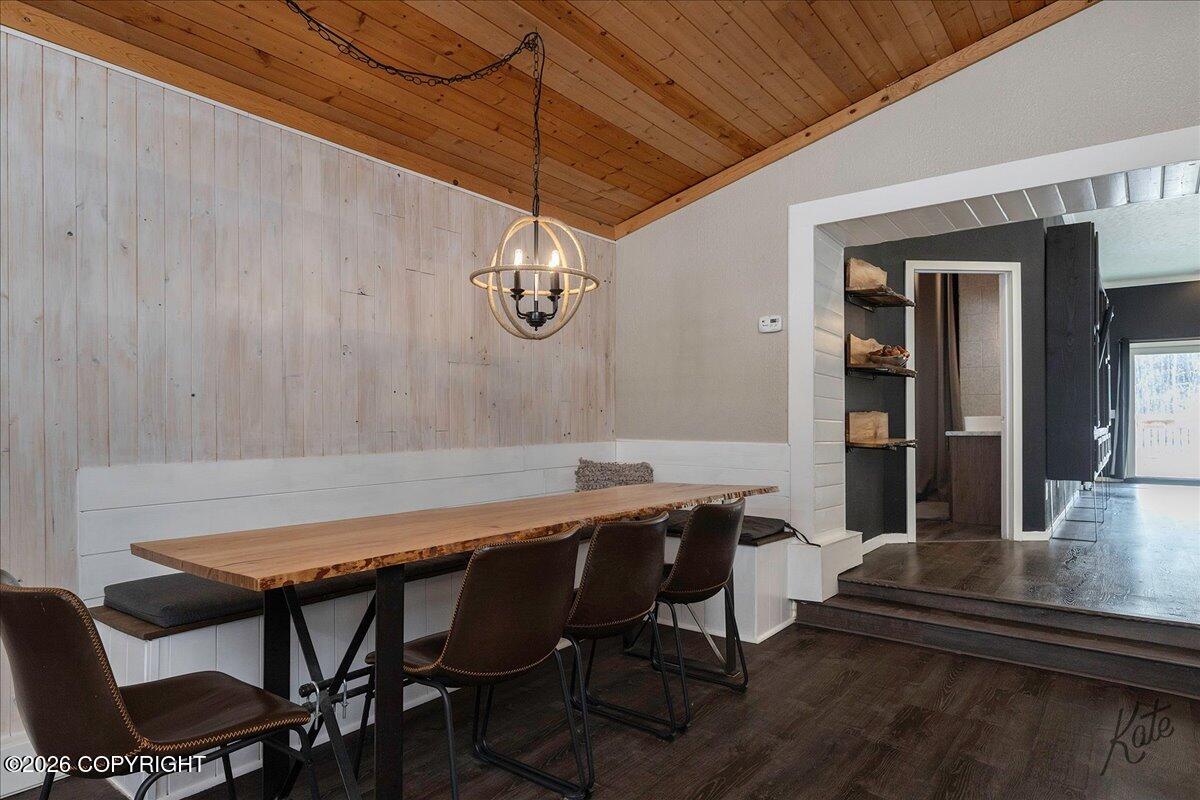 691 Steele Creek Road Property Photo 6