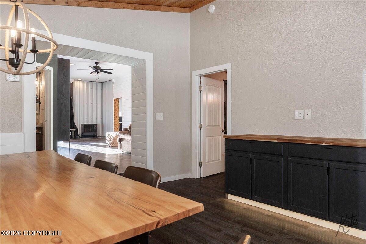 691 Steele Creek Road Property Photo 7