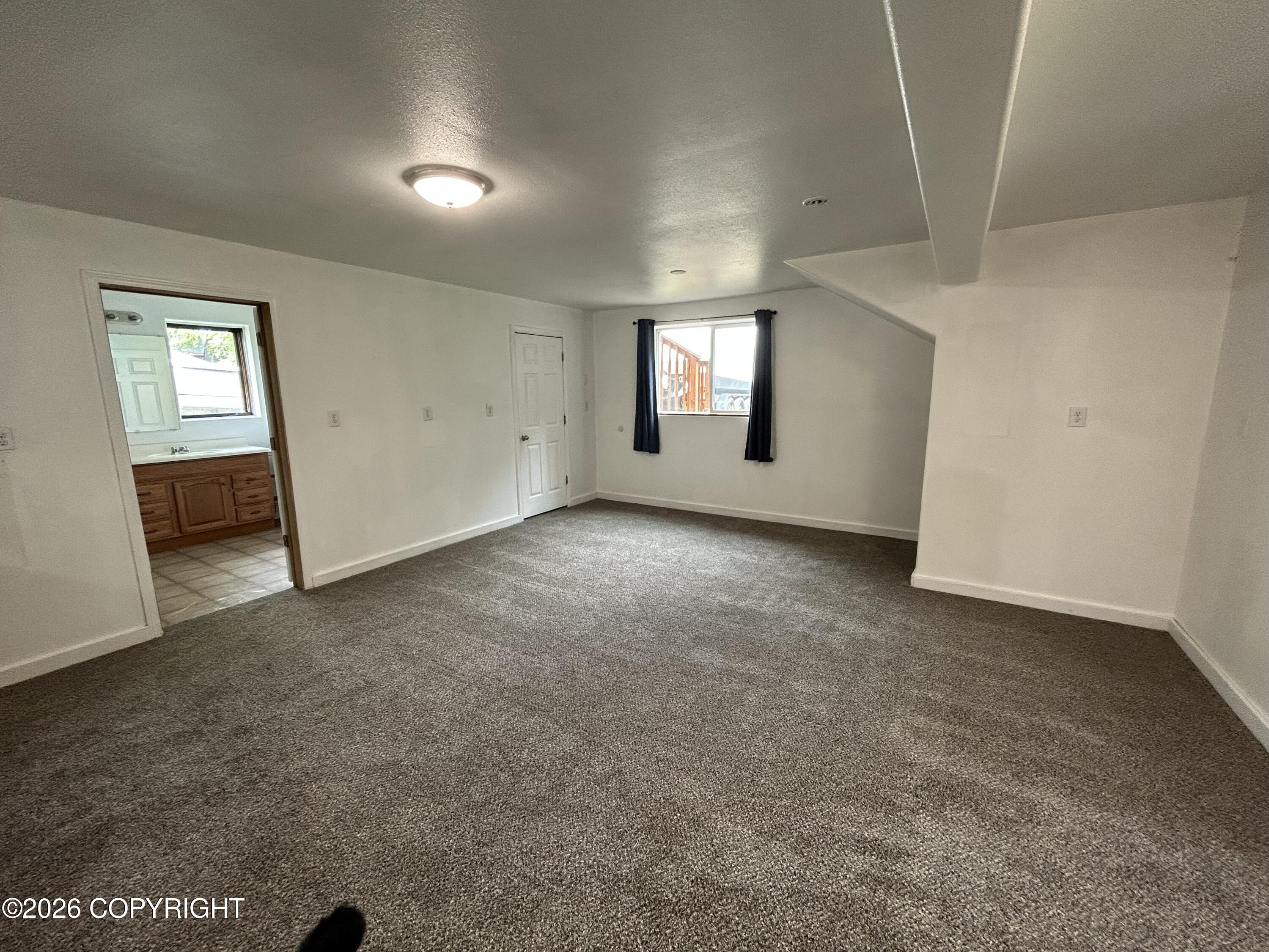 5550 W Limberlost Avenue Property Photo 8