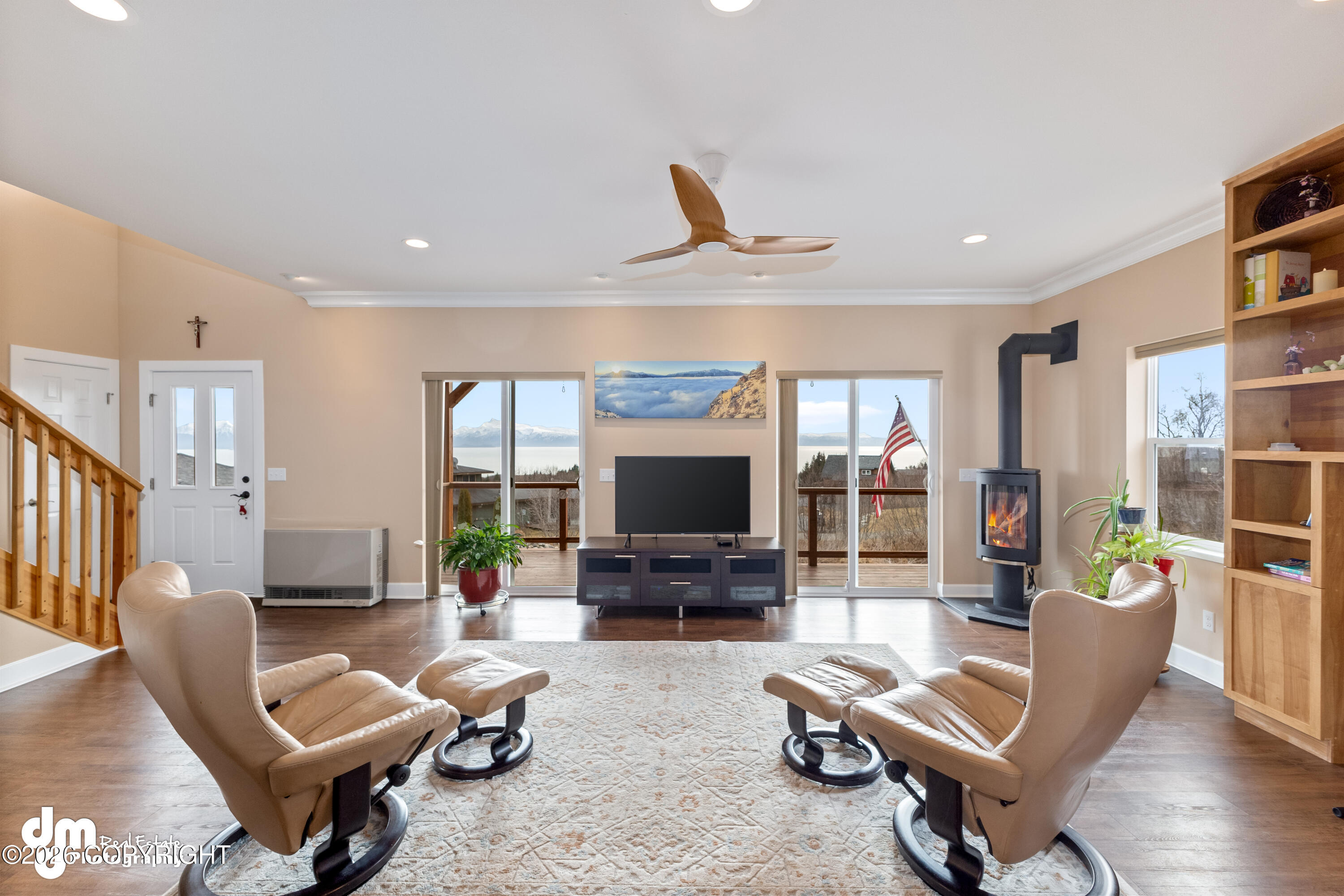 3866 Cabana Court Property Photo 9