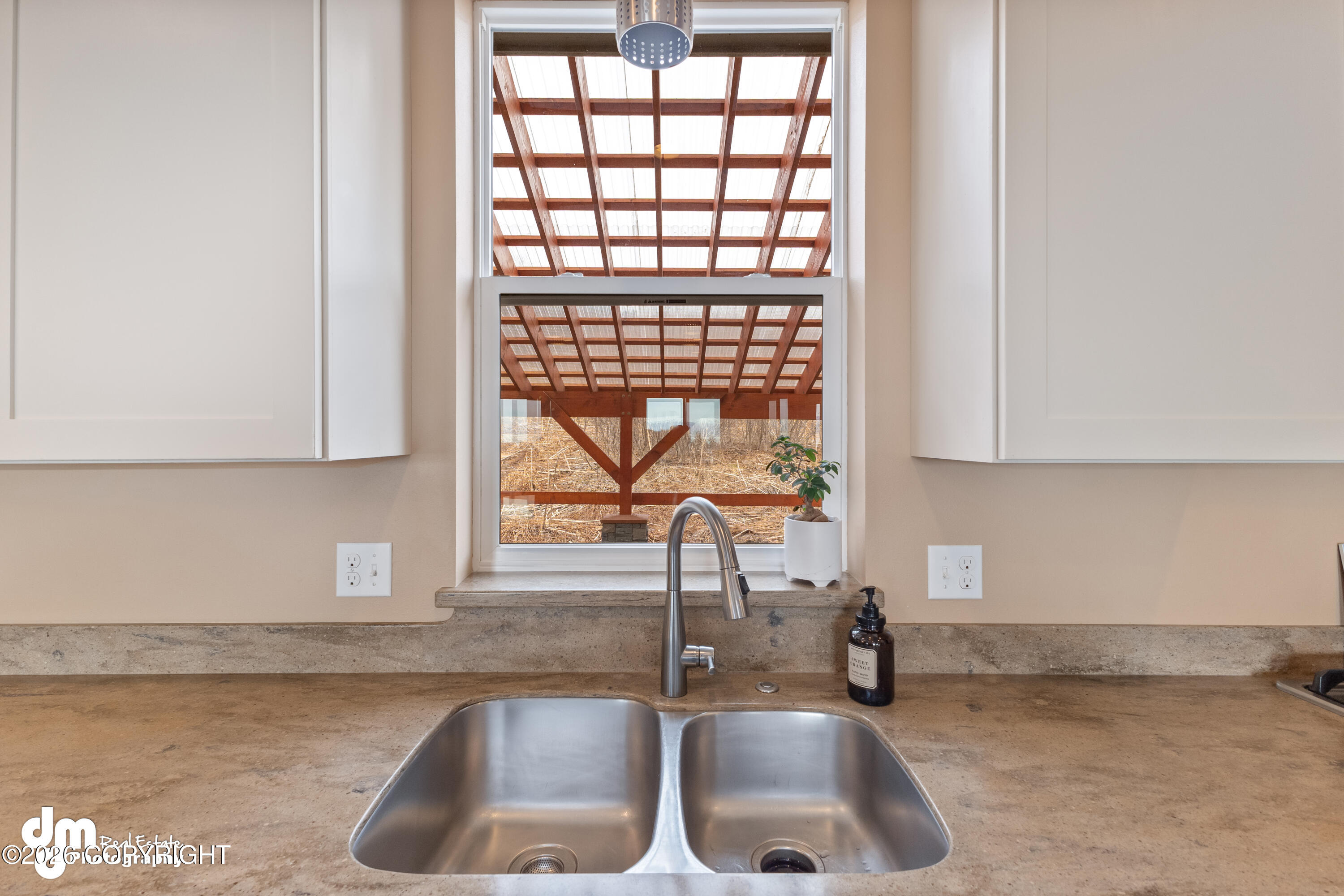 3866 Cabana Court Property Photo 16