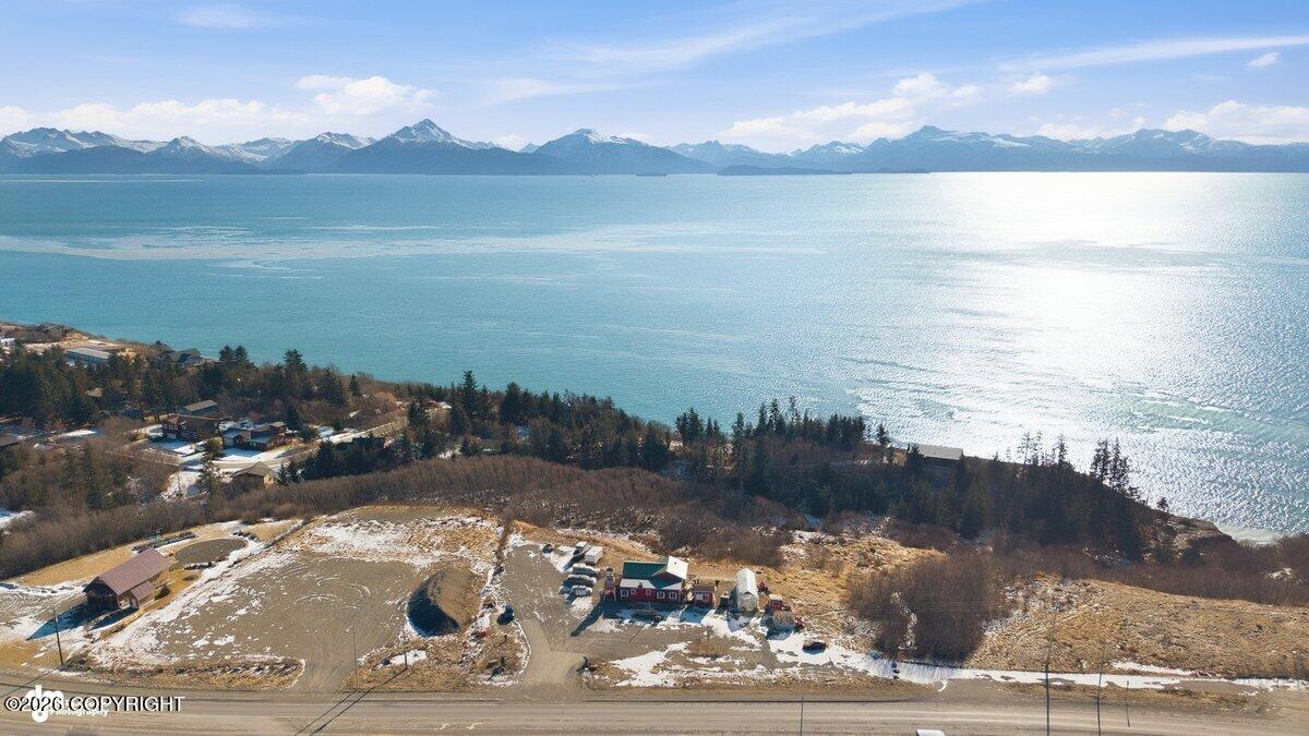 725 Sterling Highway Property Photo 11