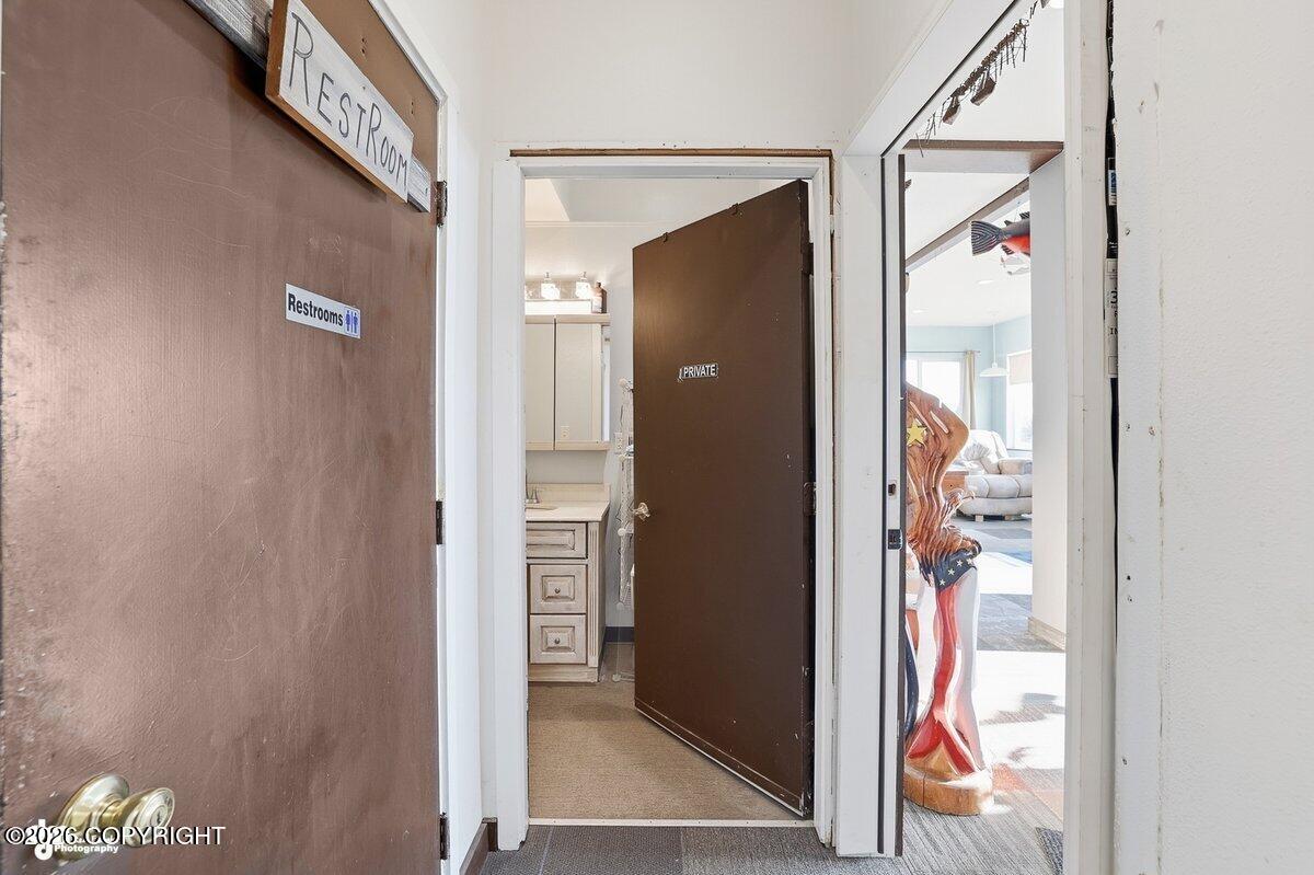 725 Sterling Highway Property Photo 45