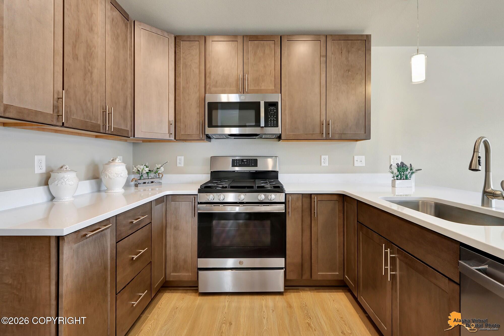 5990 Takotna Loop Property Photo 11