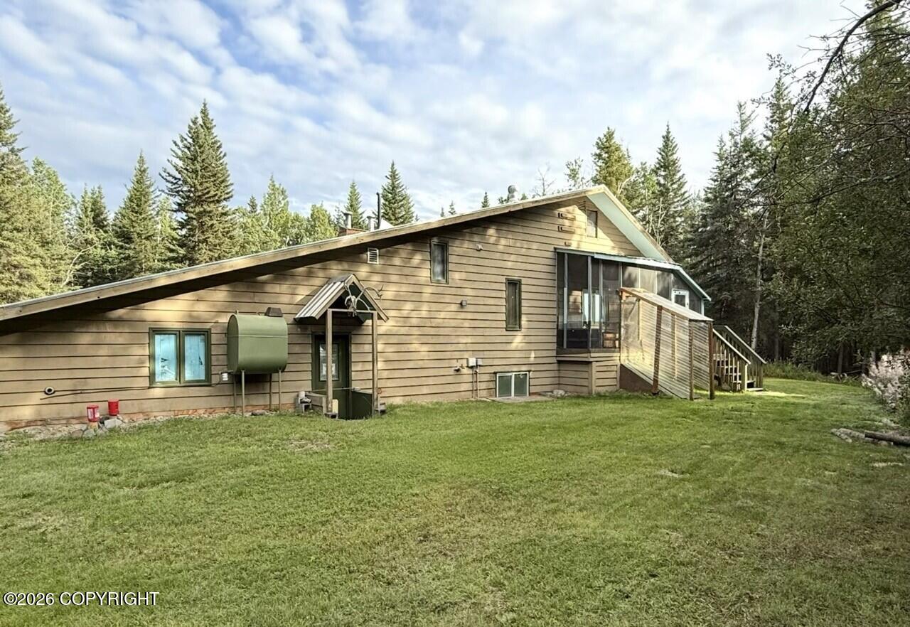 L28 Silver Springs Loop Property Photo 2