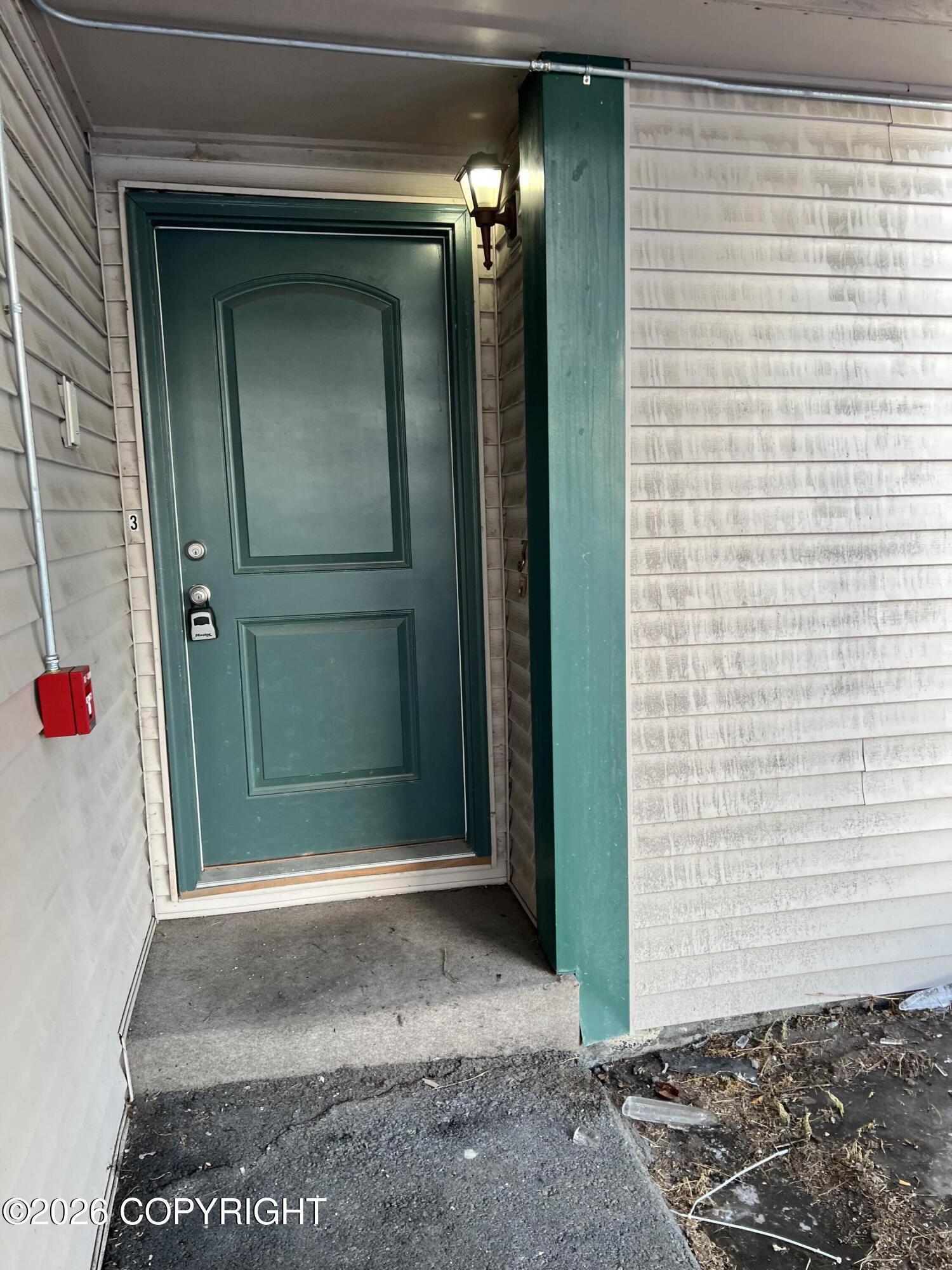 1541 State Street #b-3 Property Photo 3