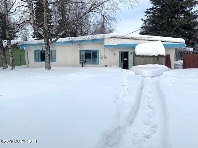 1200 Southampton Drive Property Photo 3