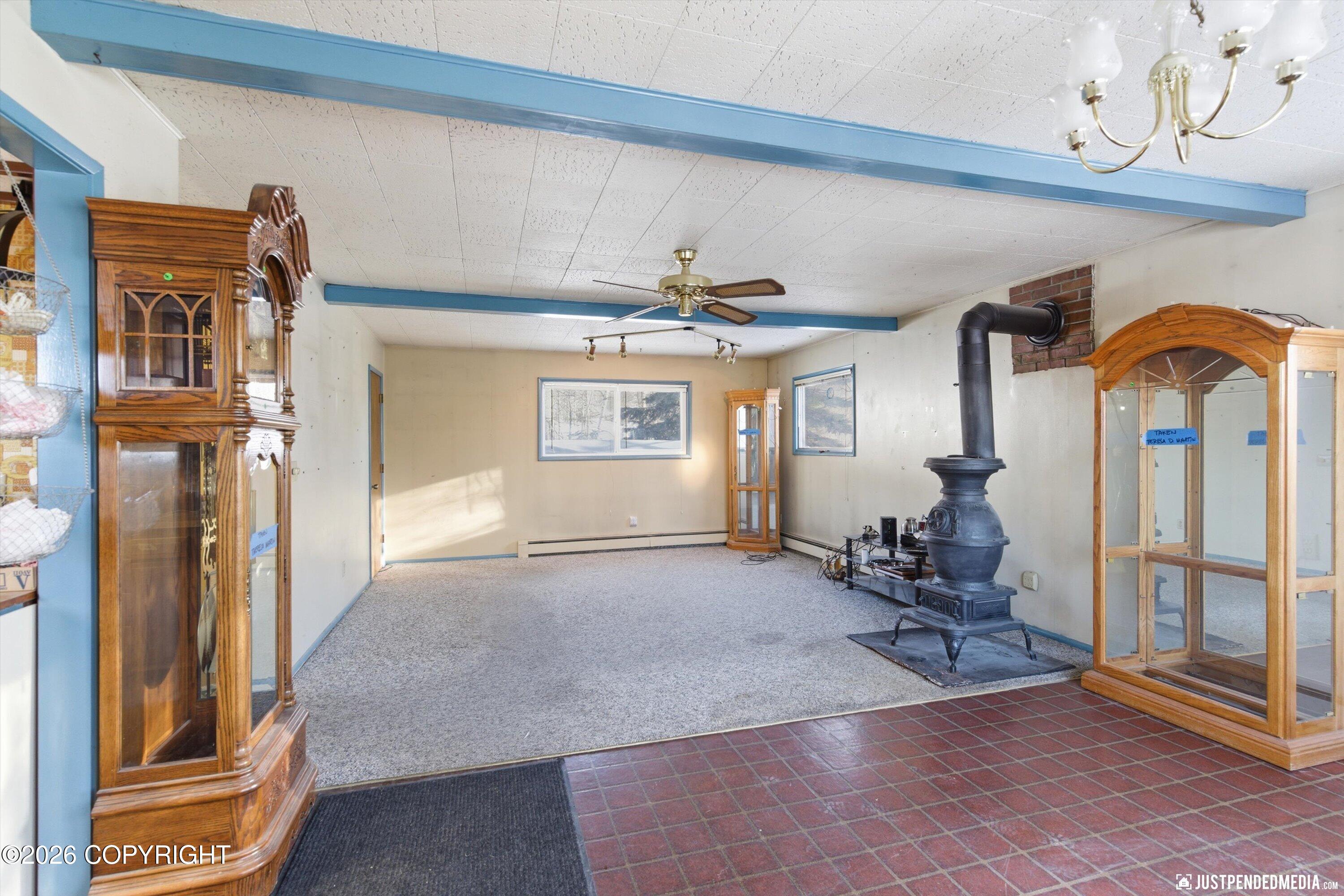 12121 Horseshoe Drive Property Photo 6