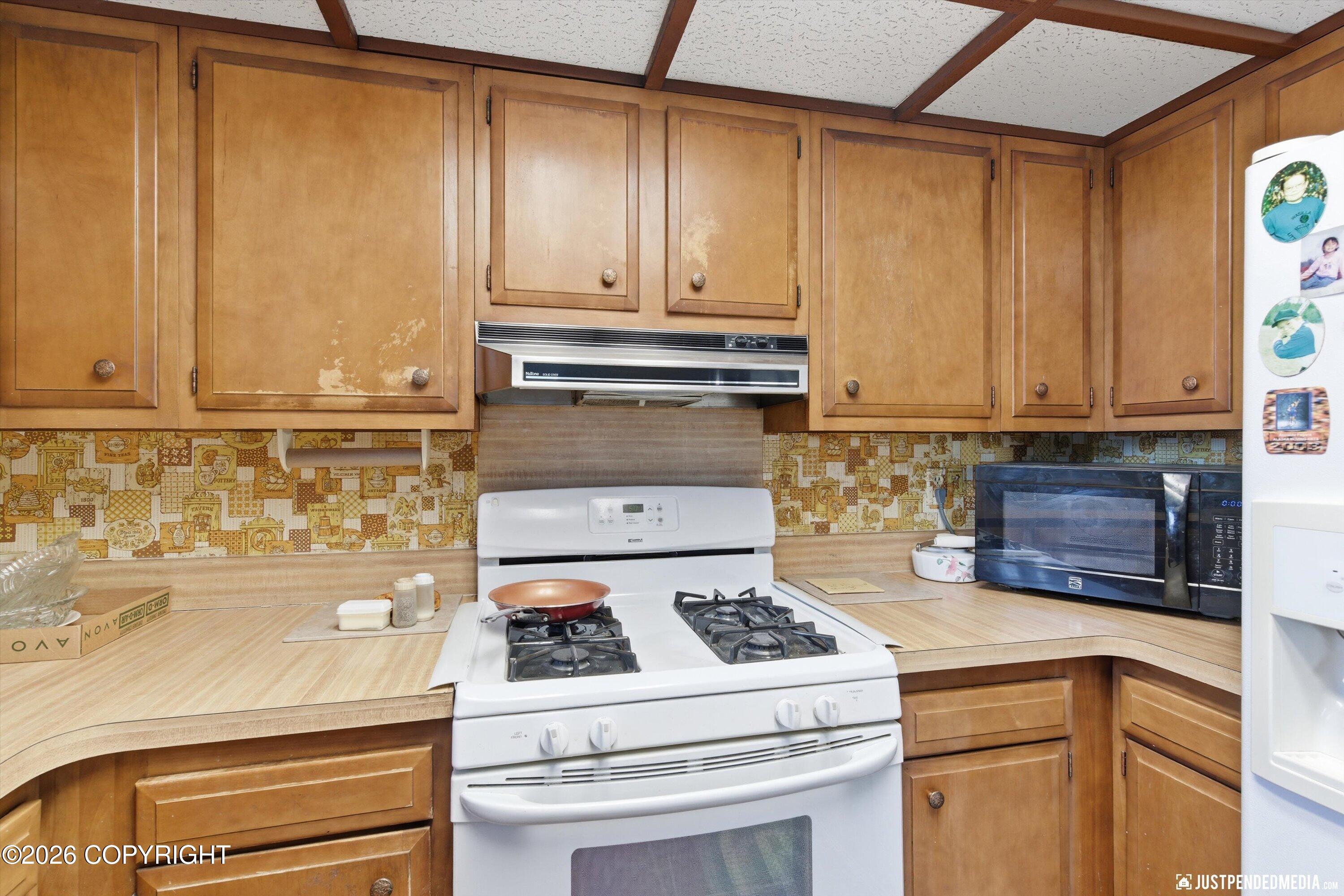 12121 Horseshoe Drive Property Photo 11