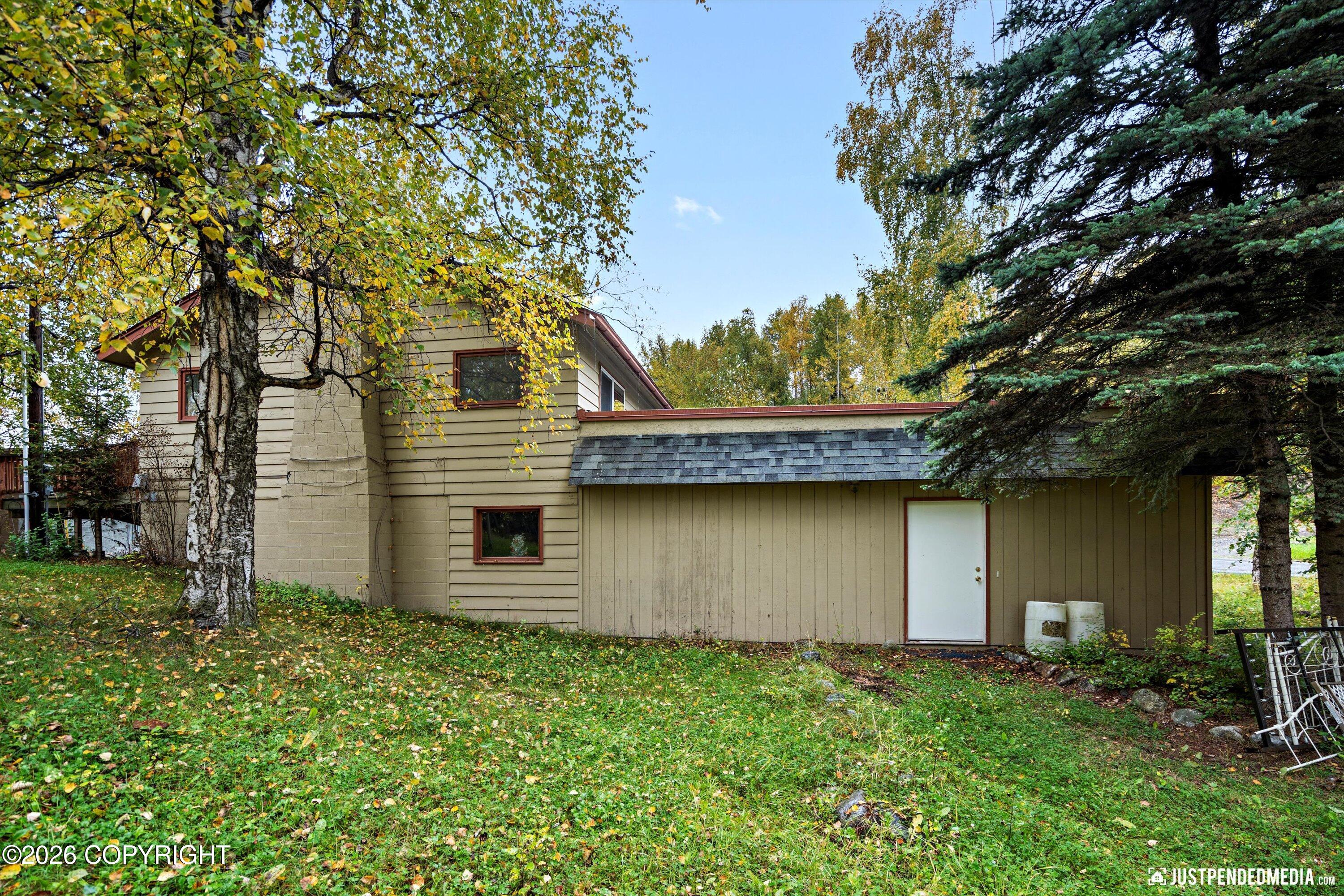 12121 Horseshoe Drive Property Photo 53