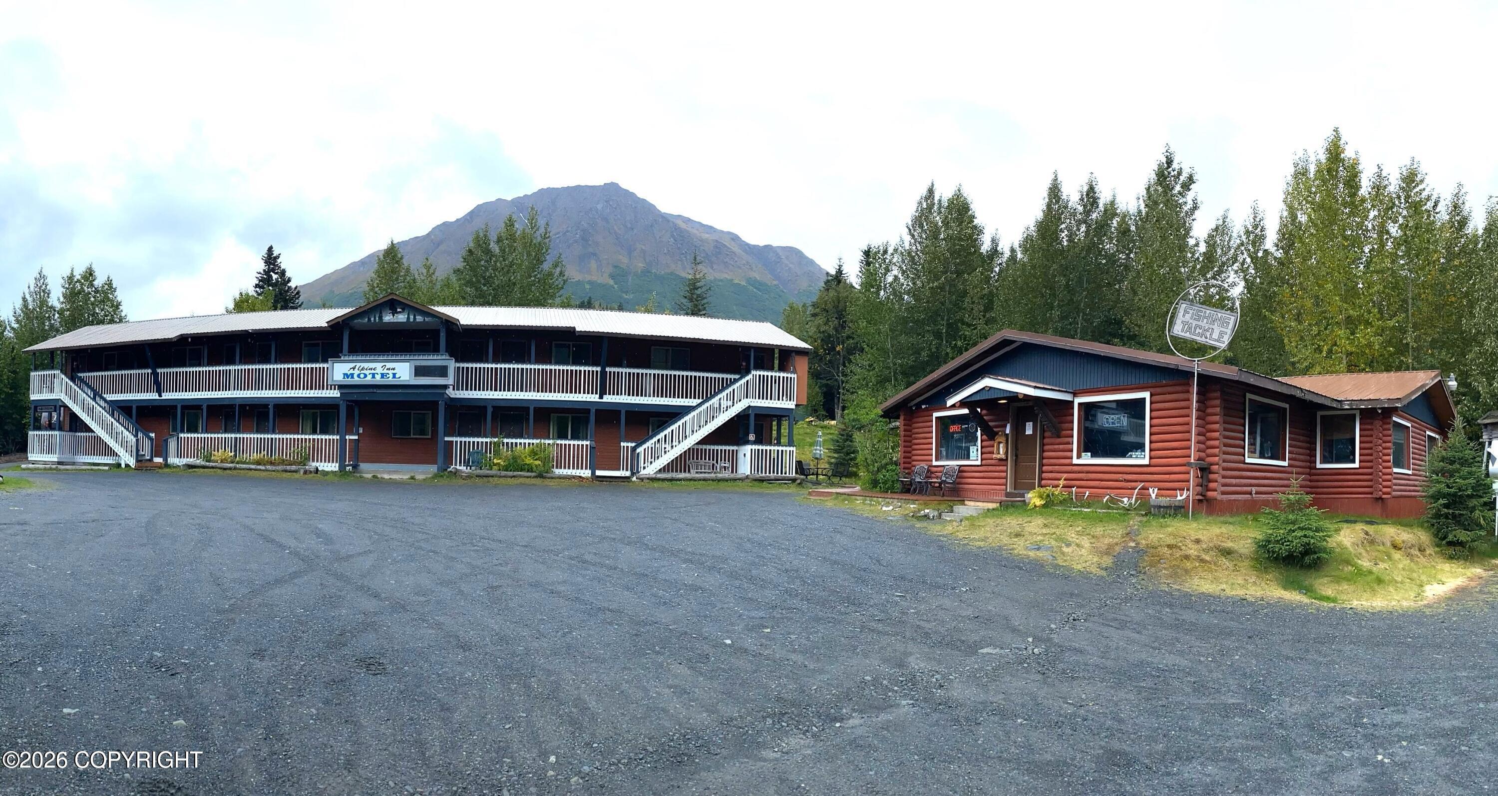 18465 Sterling Highway Property Photo 3
