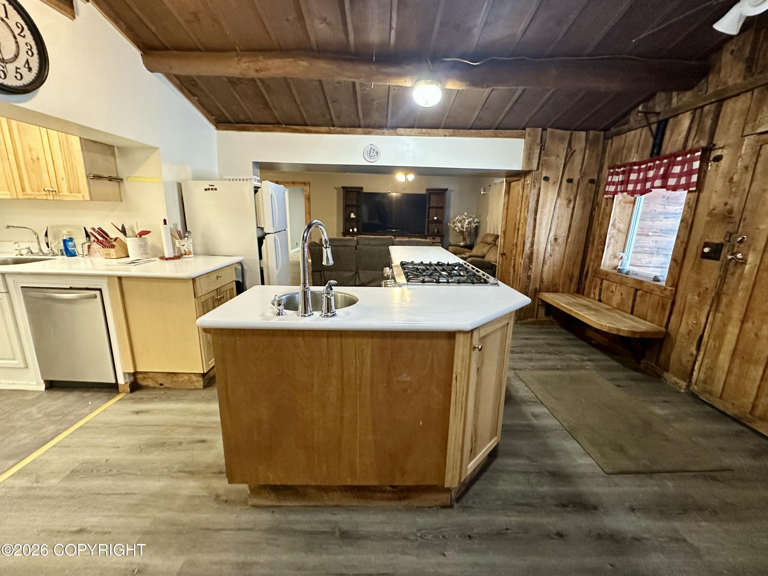13220 Sterling Highway Property Photo 8