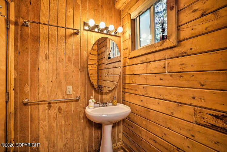 38120 Greatland Street Property Photo 49