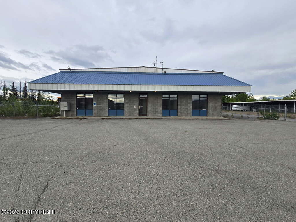 35126 Kb Drive Property Photo 1