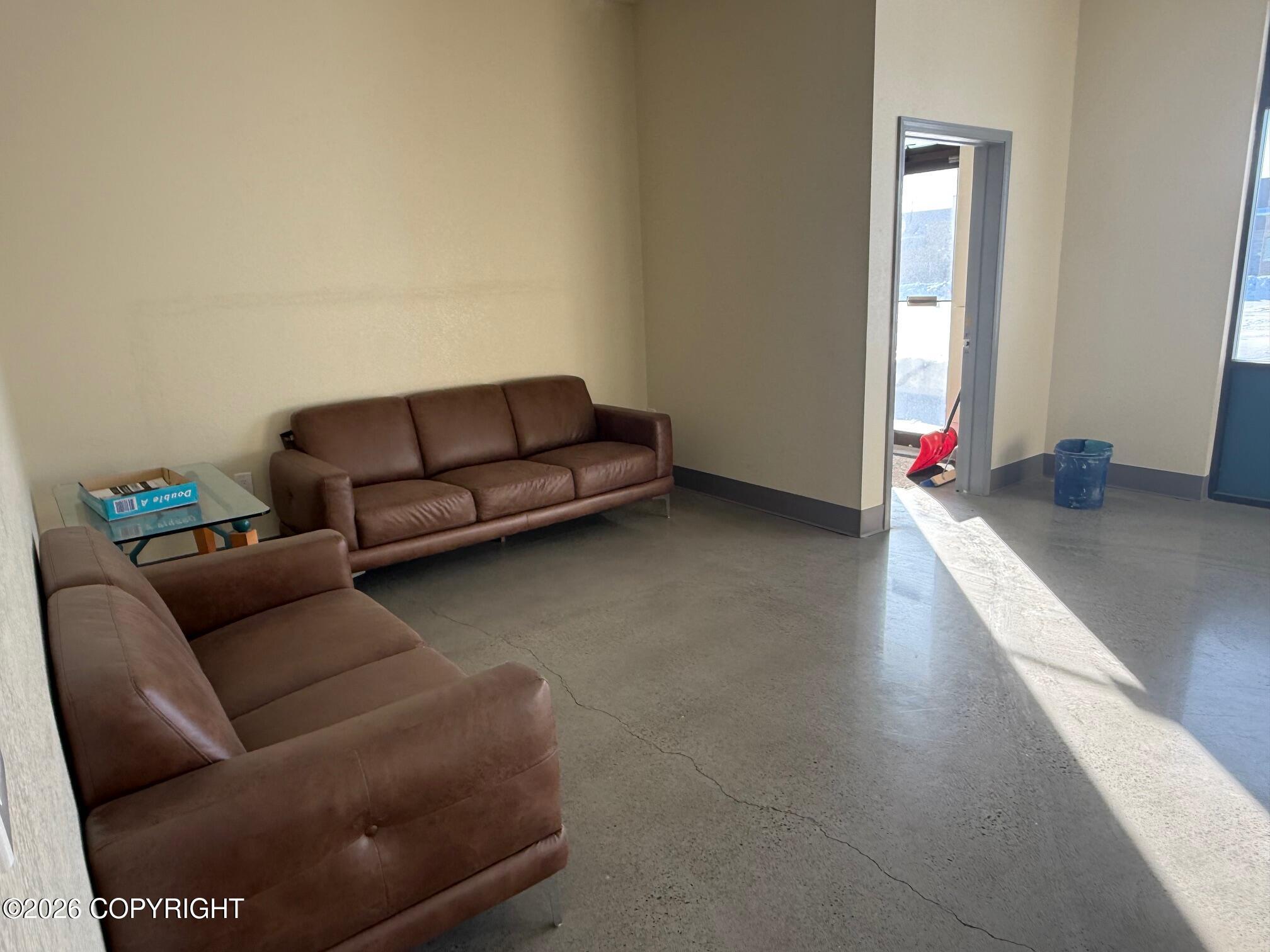 35126 Kb Drive Property Photo 6