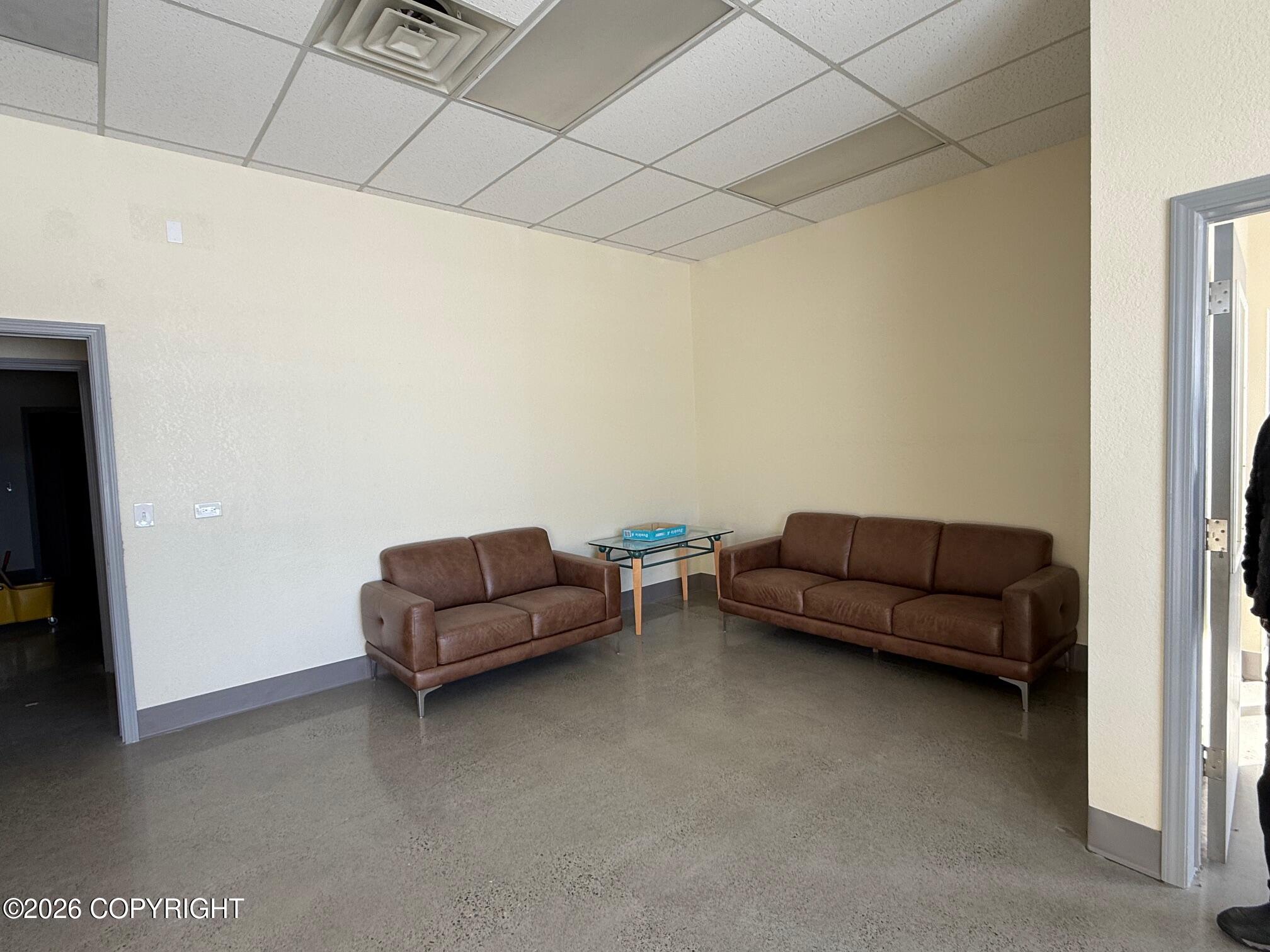 35126 Kb Drive Property Photo 7