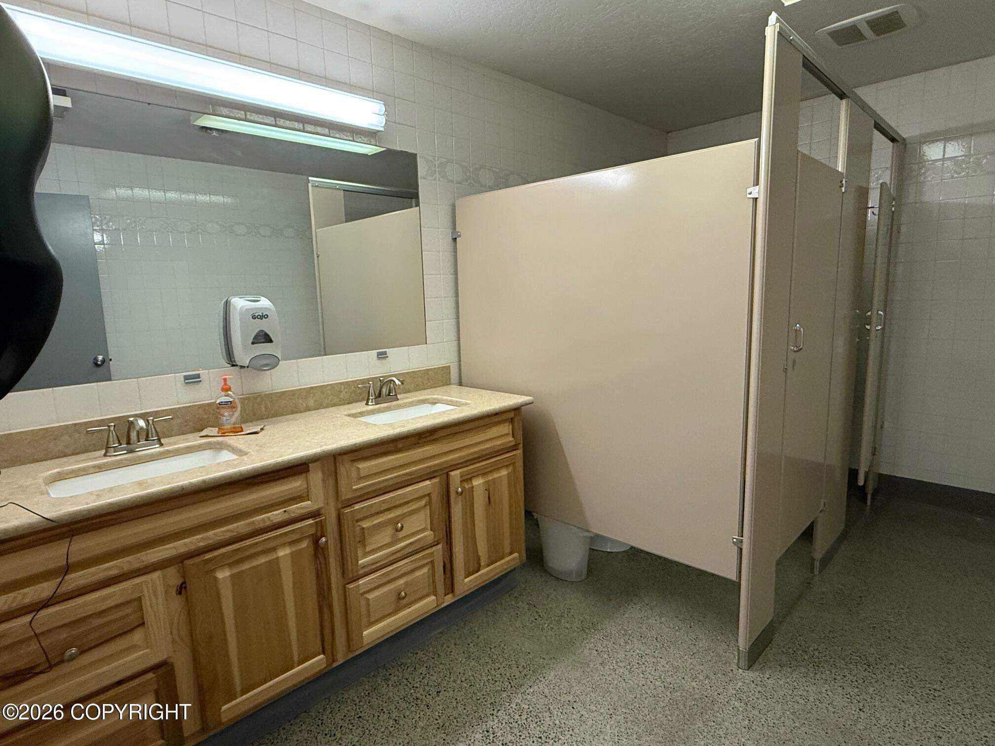 35126 Kb Drive Property Photo 16