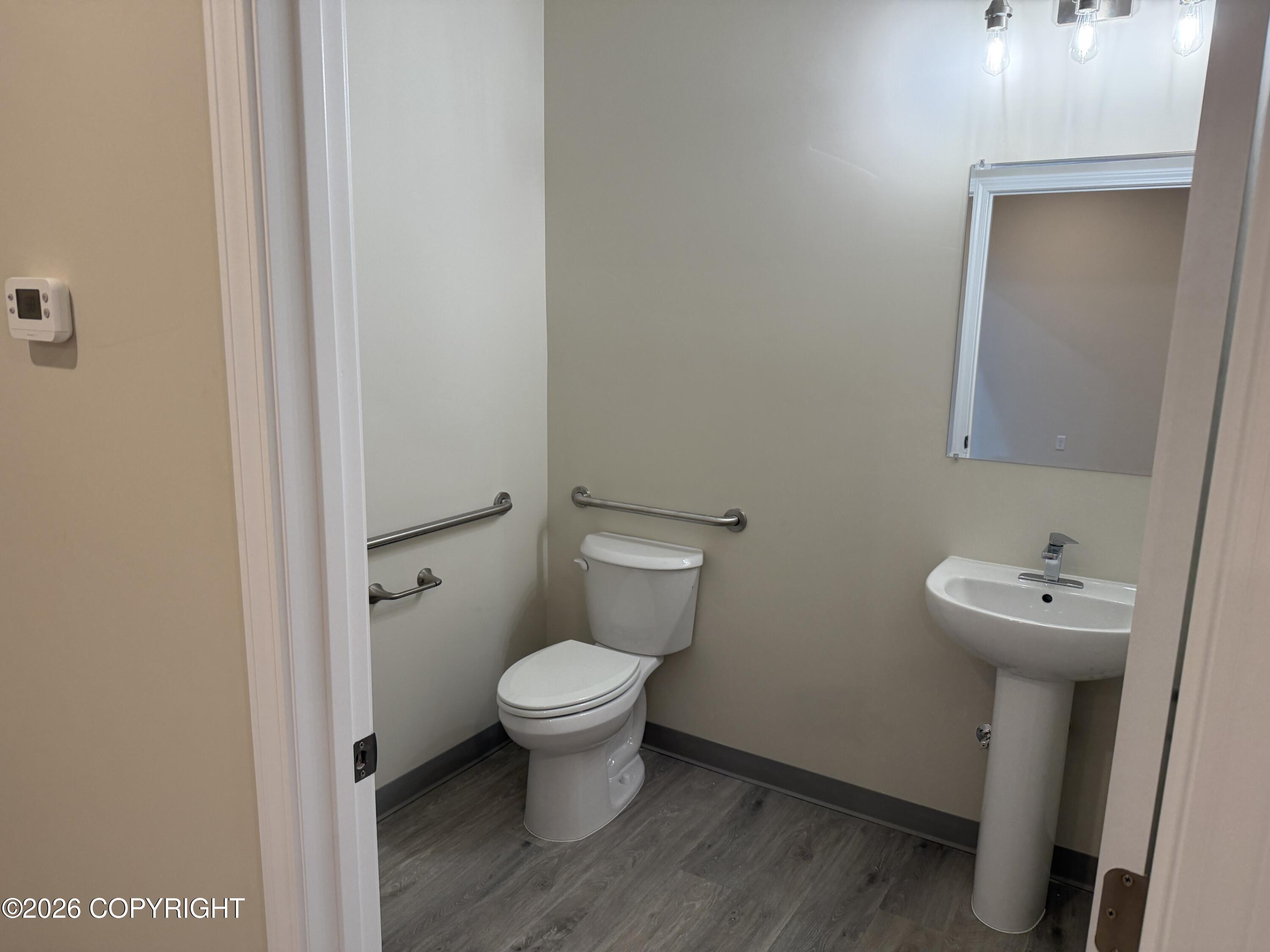 3051 N Greentree Street Property Photo 4
