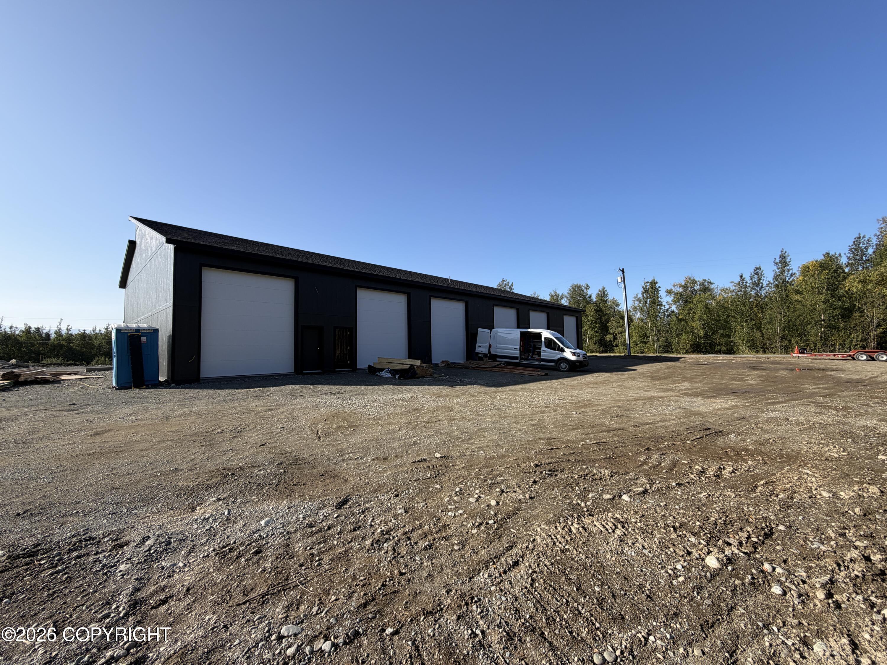 3051 N Greentree Street Property Photo 9