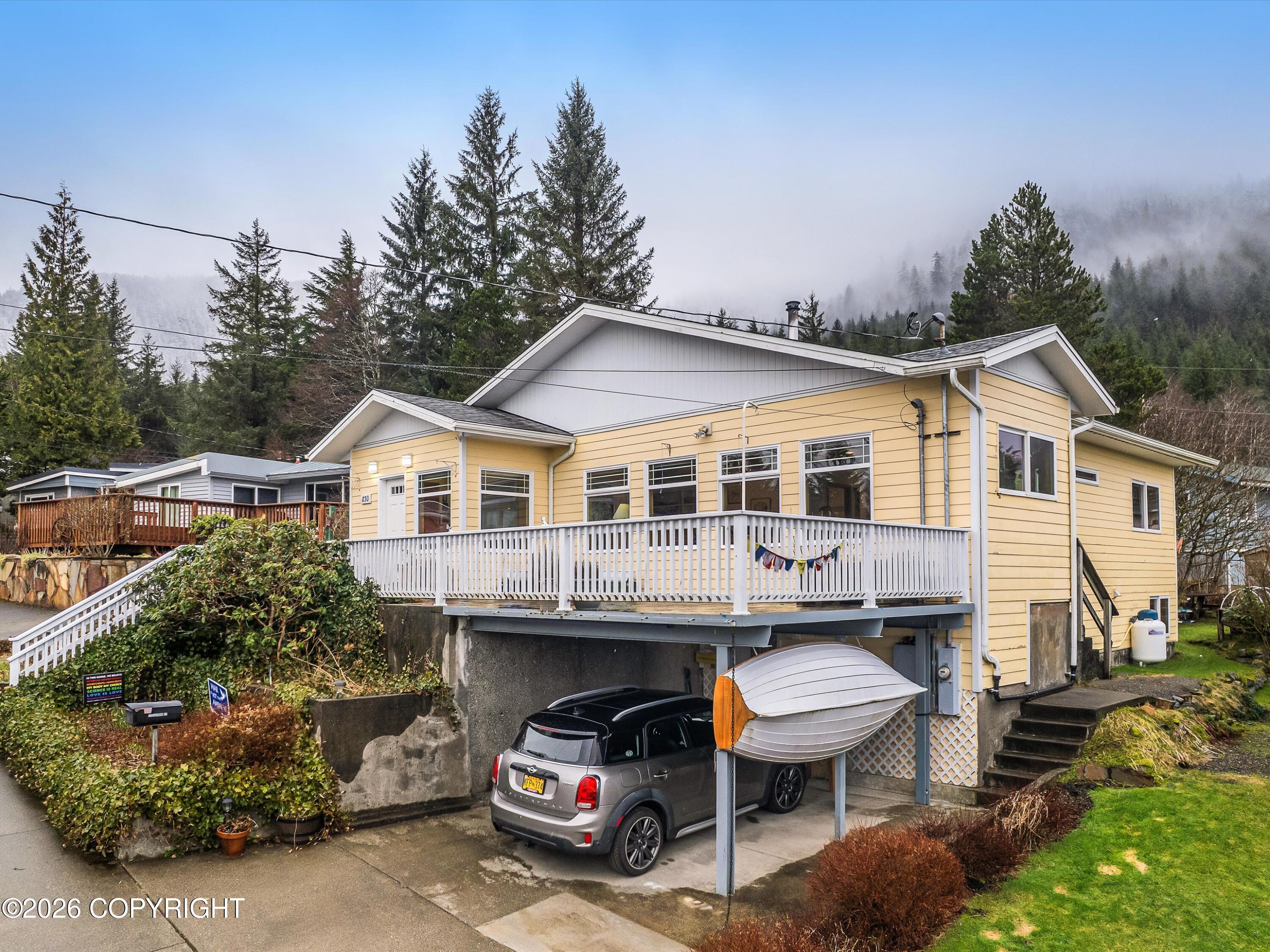 830 Jackson Street Property Photo 2
