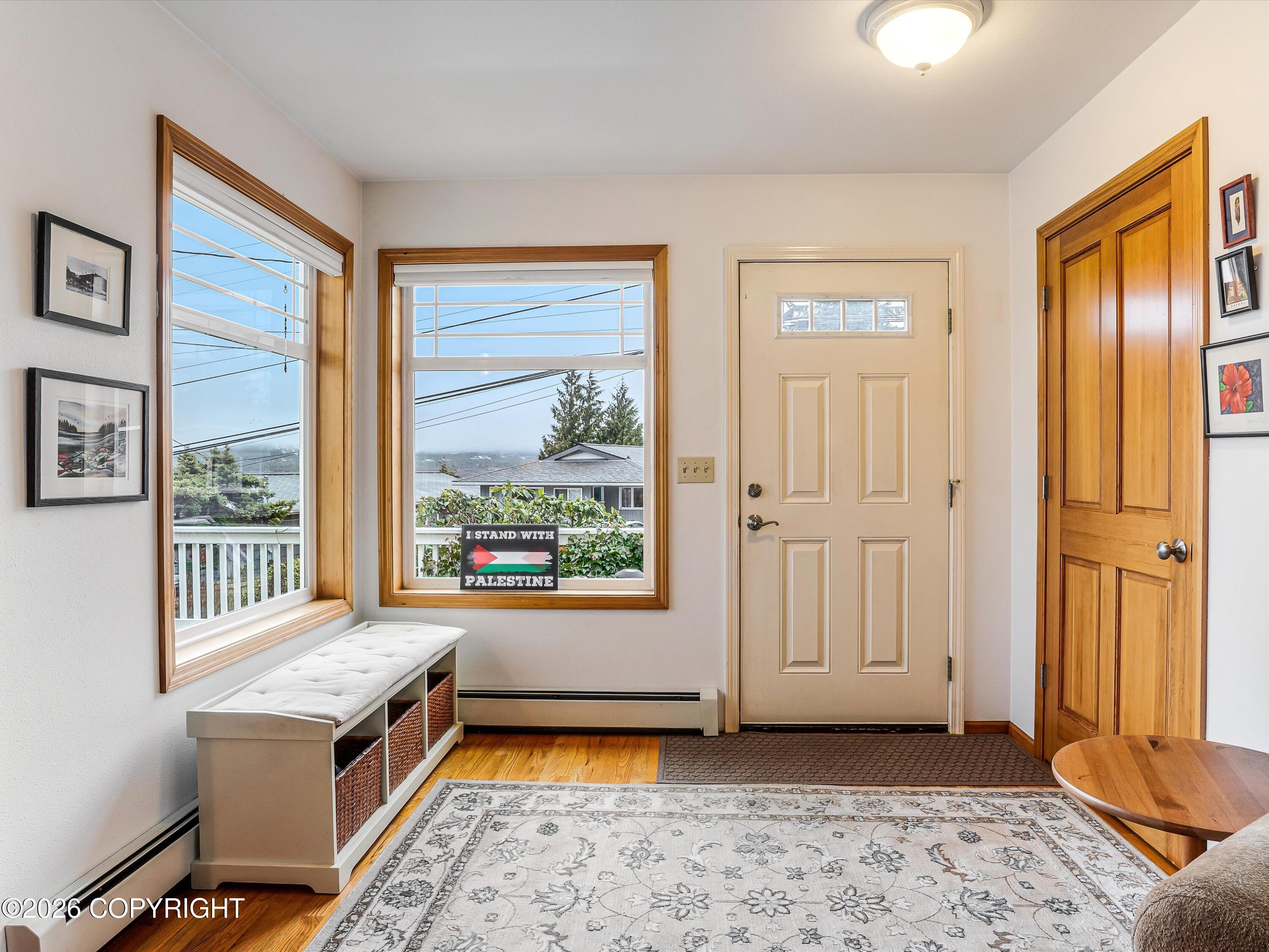 830 Jackson Street Property Photo 7