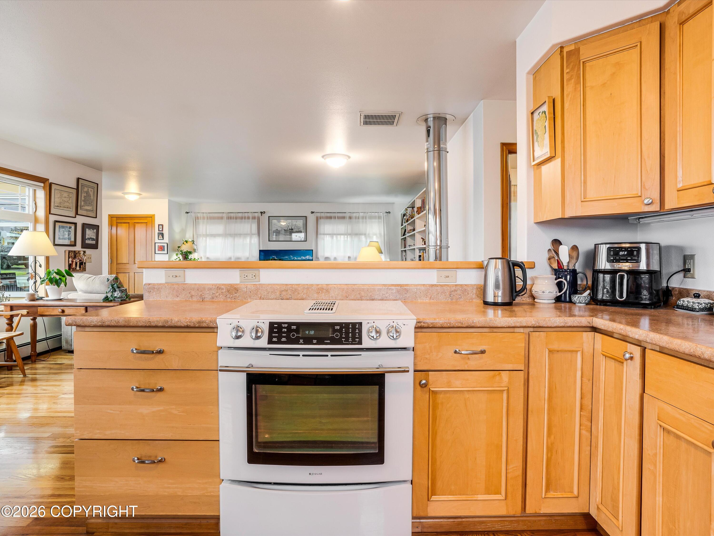 830 Jackson Street Property Photo 16