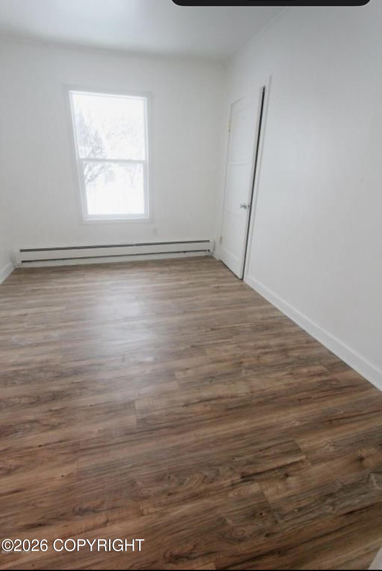 1102 W 29th Place Property Photo 20