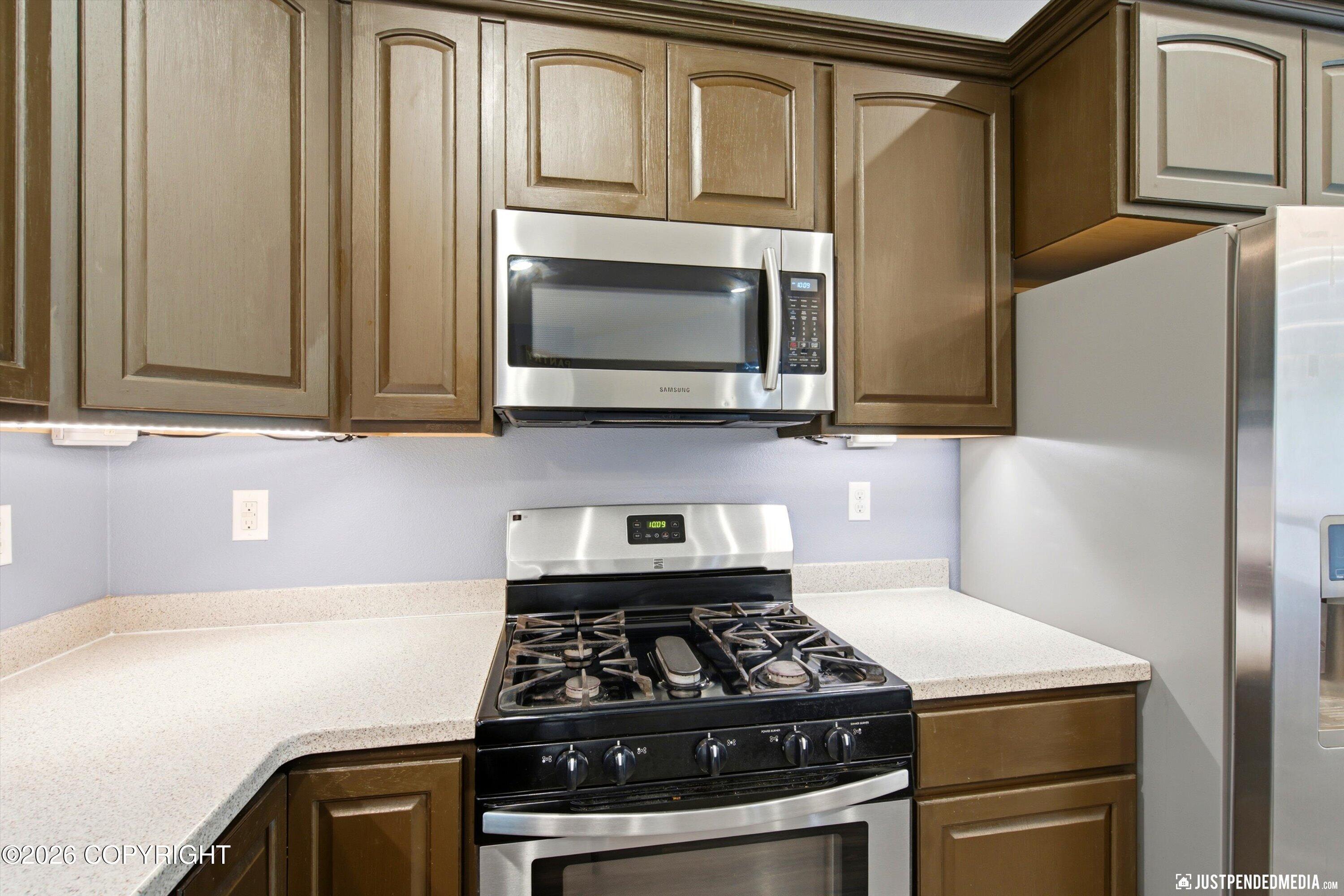 1262 N Miller Circle Property Photo 10