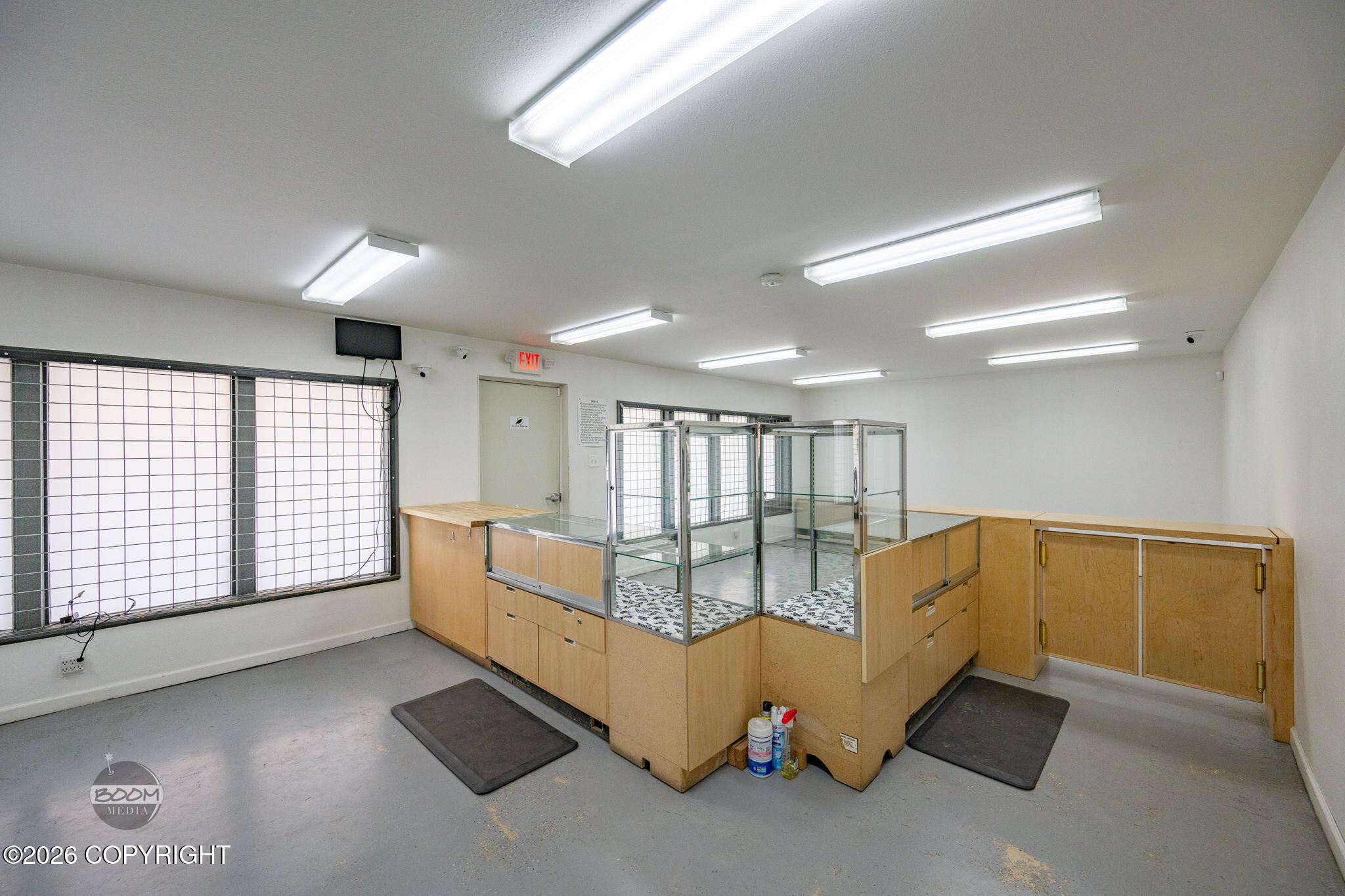 5320 W Parks Highway Property Photo 10