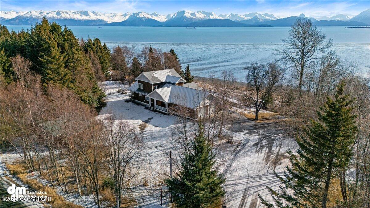 2727 Kachemak Drive Property Photo 1