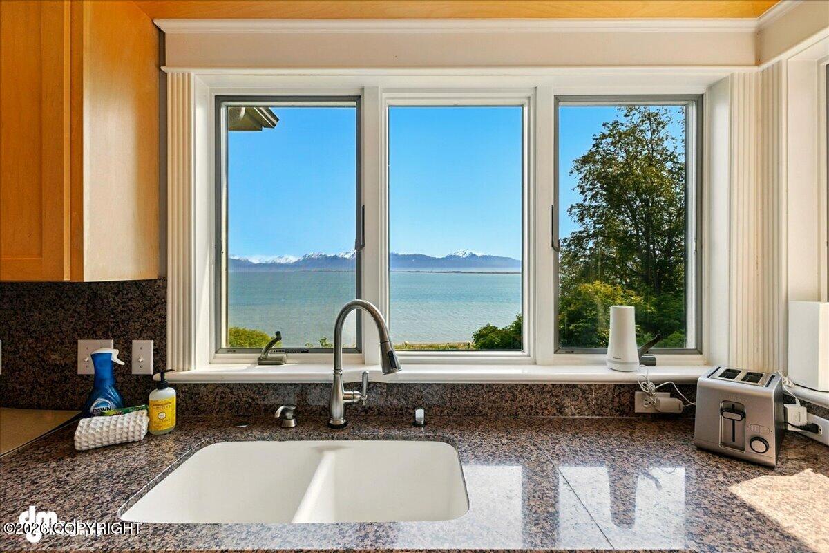 2727 Kachemak Drive Property Photo 25