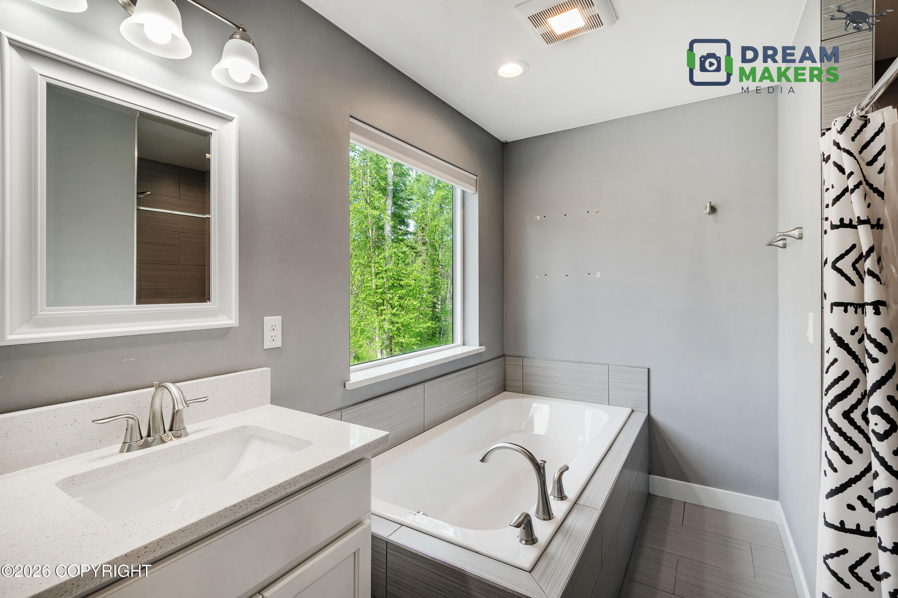 8759 W Bunting Street Property Photo 25