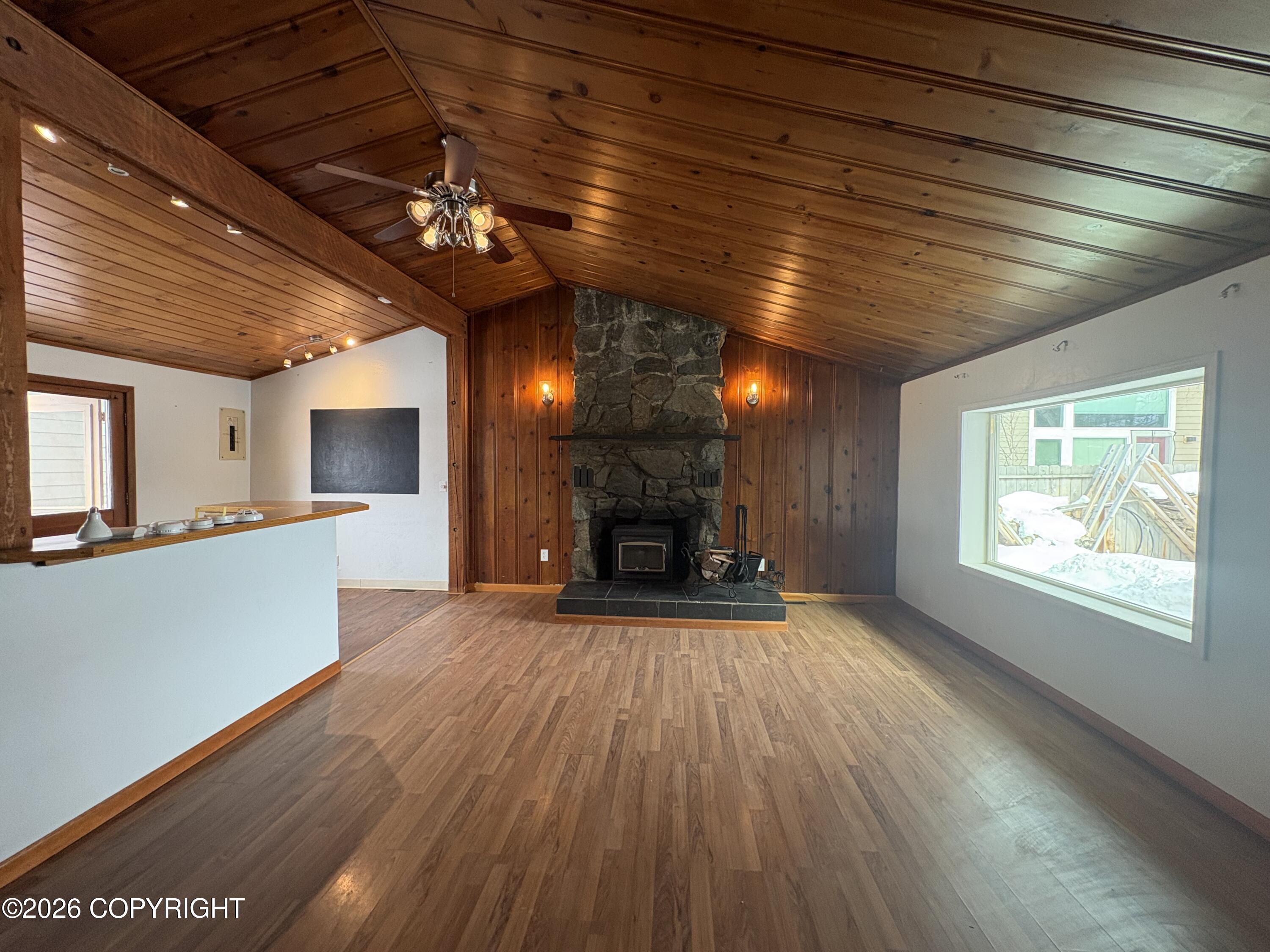 4106 Harrison Street Property Photo 5