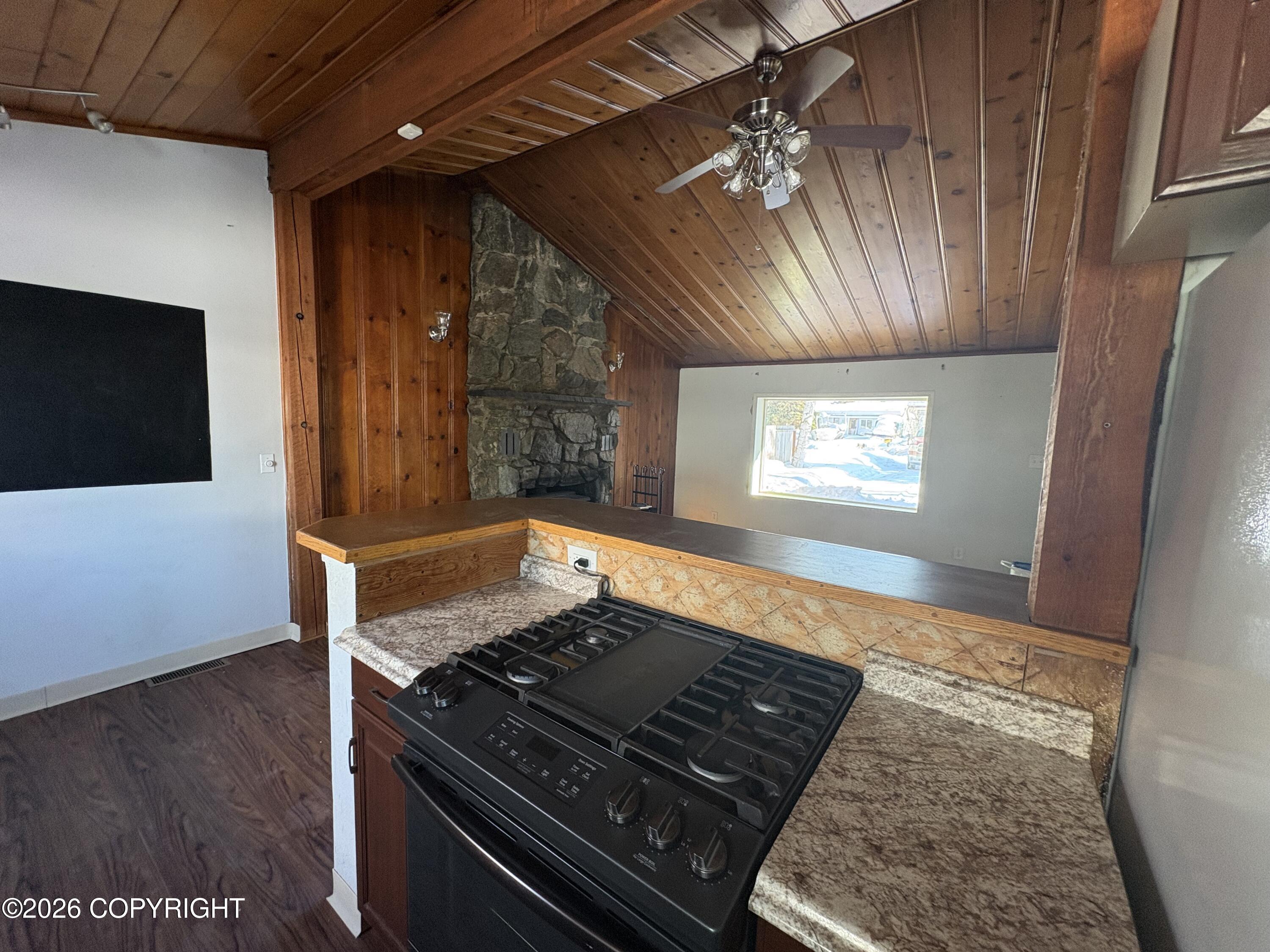 4106 Harrison Street Property Photo 11