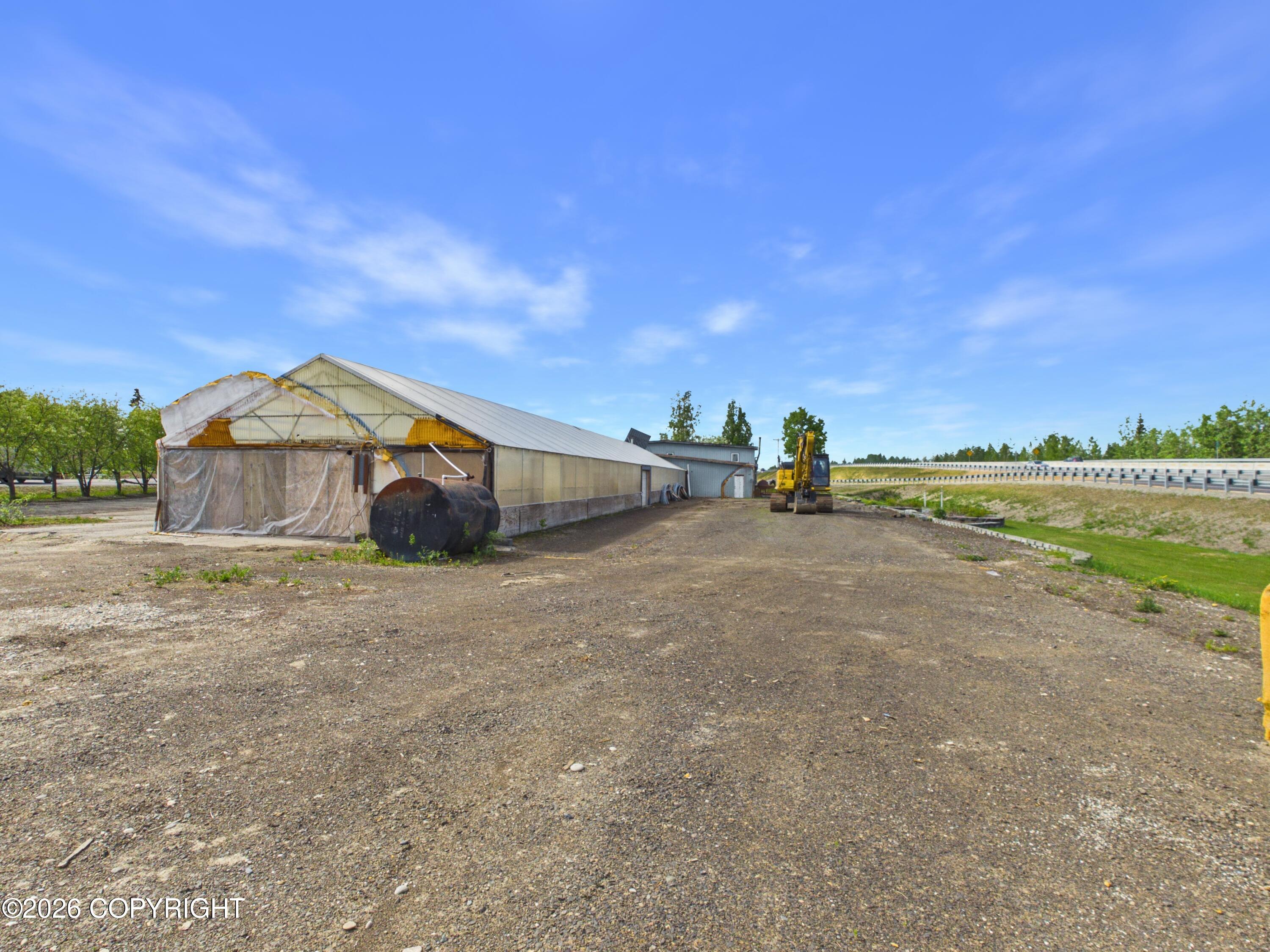 2260 Old Richardson Highway Property Photo 7