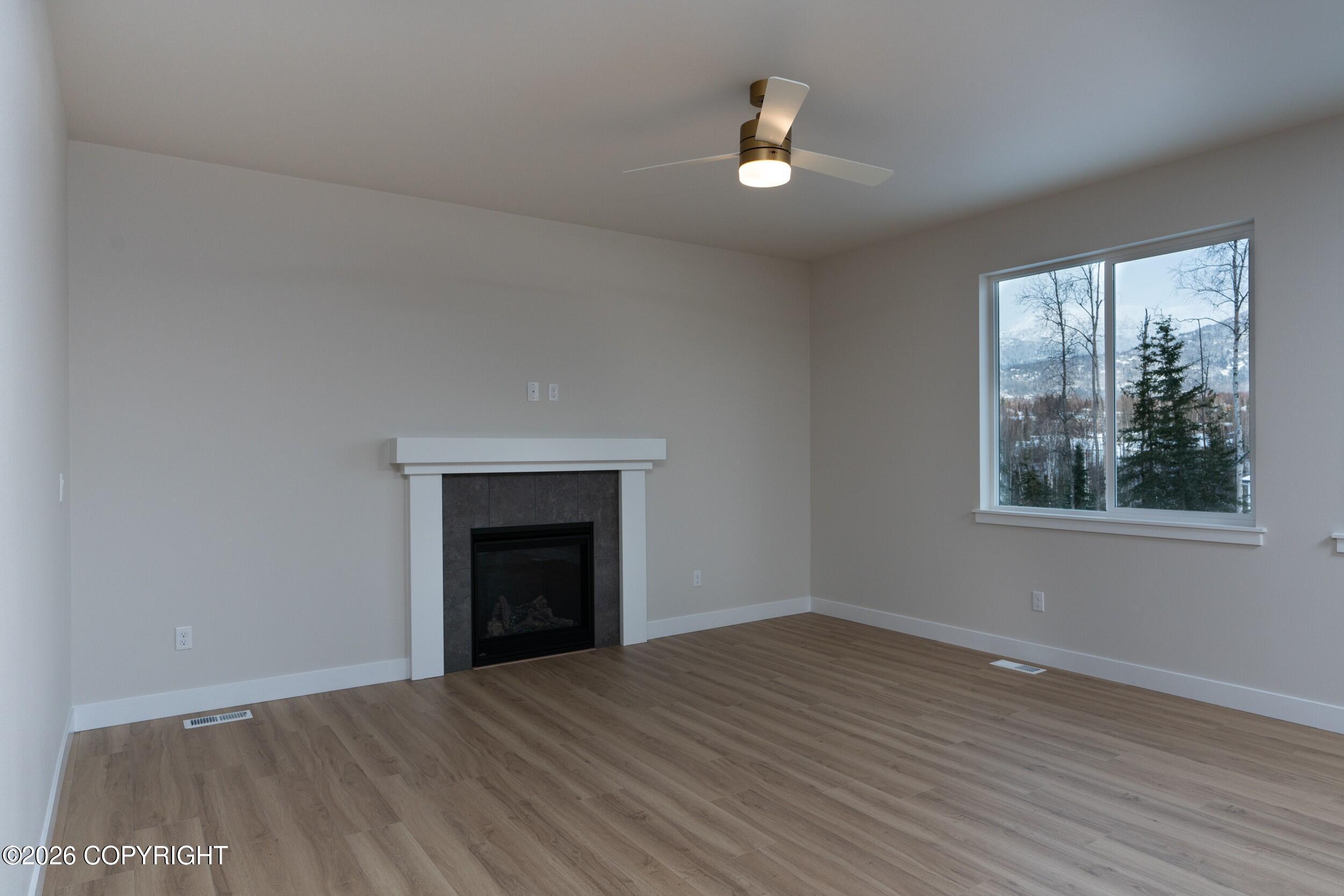 17953 Rivervista Road Property Photo 3