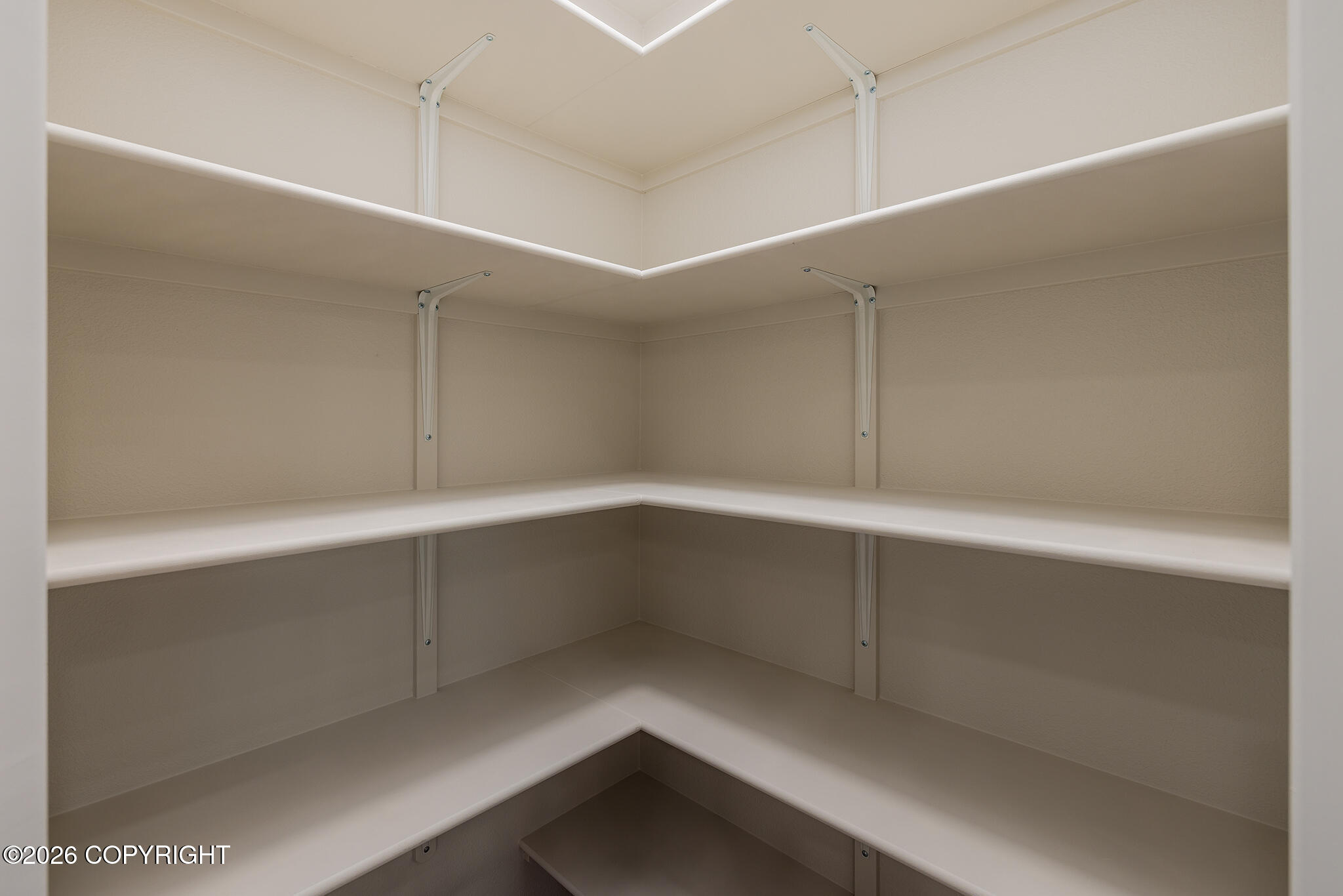2403 N Woodside Circle Property Photo 13