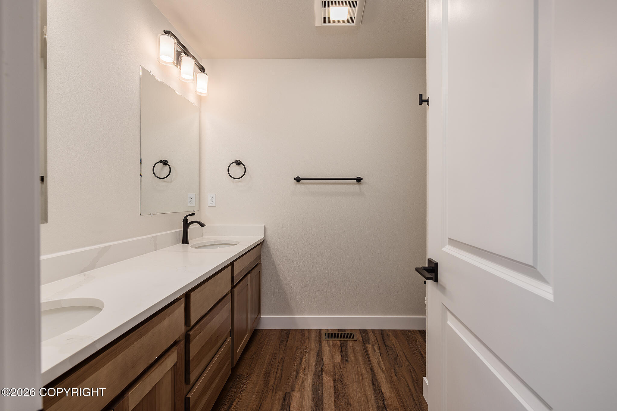 2403 N Woodside Circle Property Photo 17