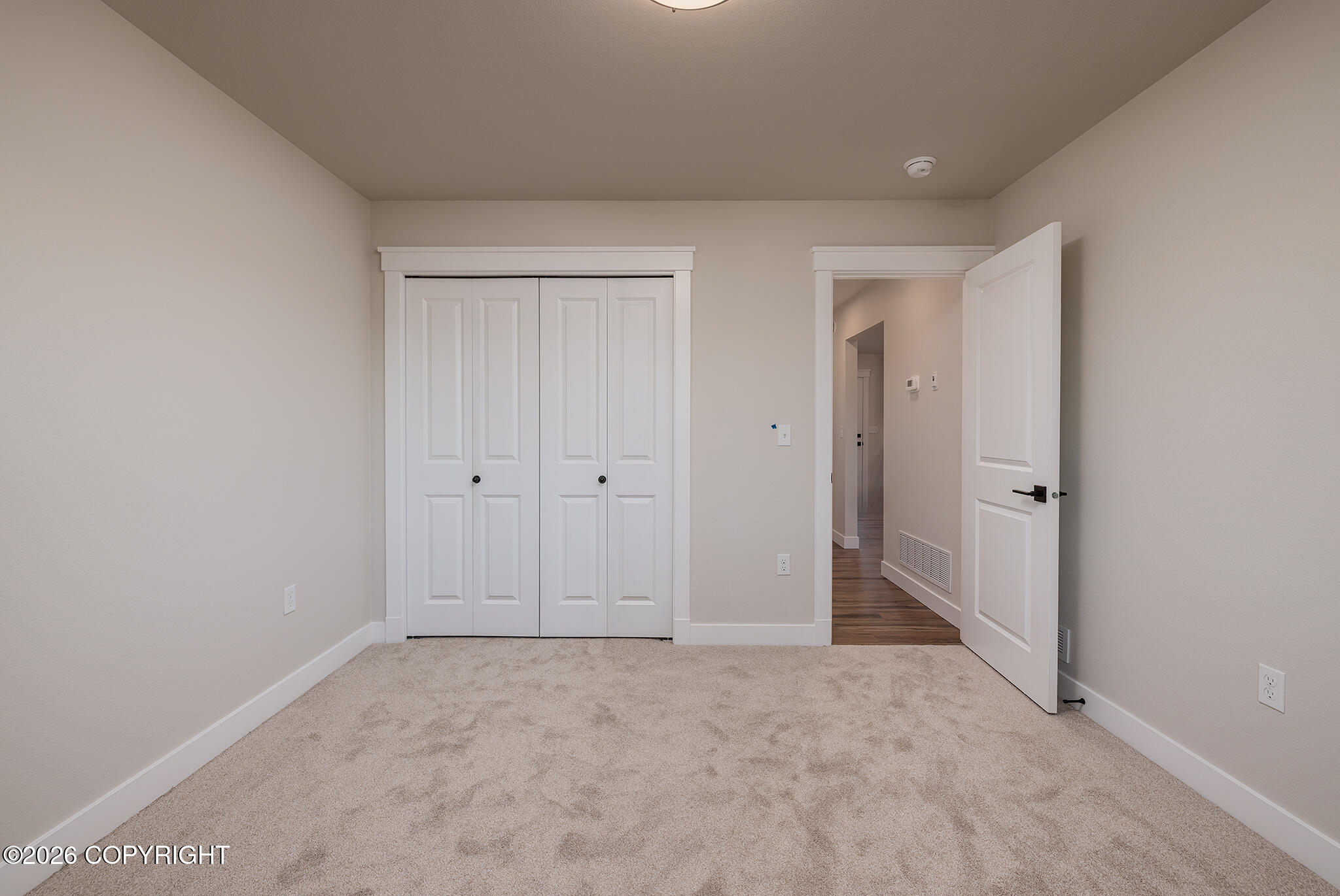 2403 N Woodside Circle Property Photo 26