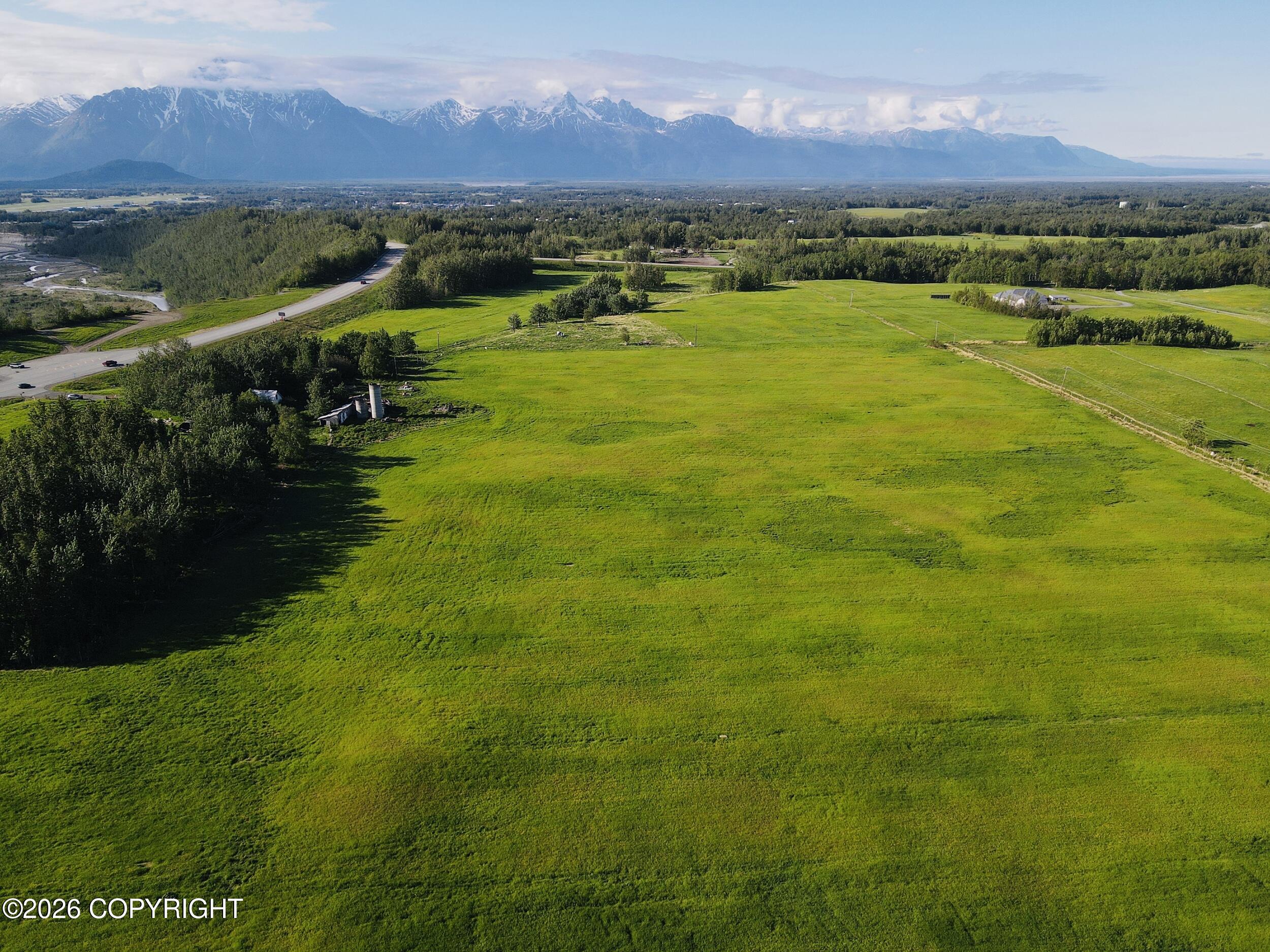 4450 N Glenn Highway Property Photo 1