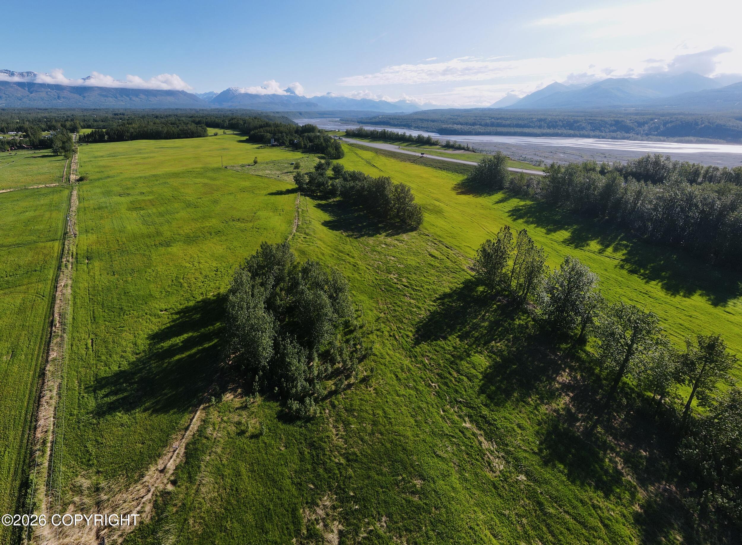4450 N Glenn Highway Property Photo 7