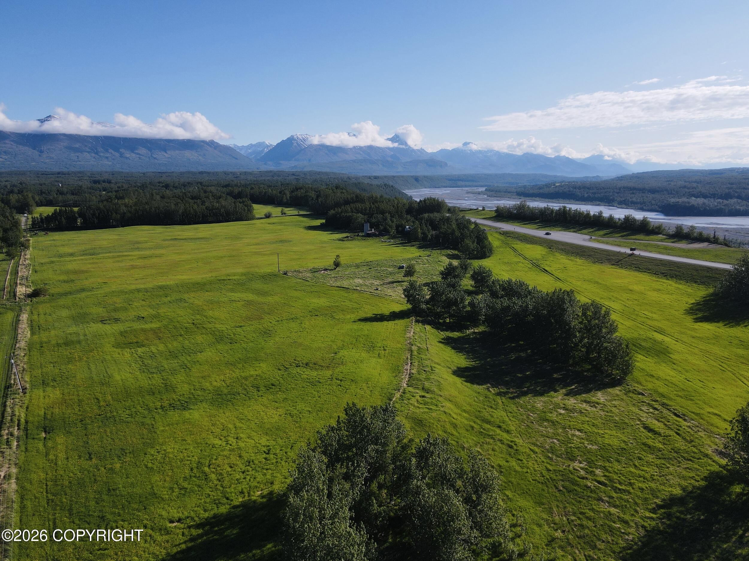 4450 N Glenn Highway Property Photo 11