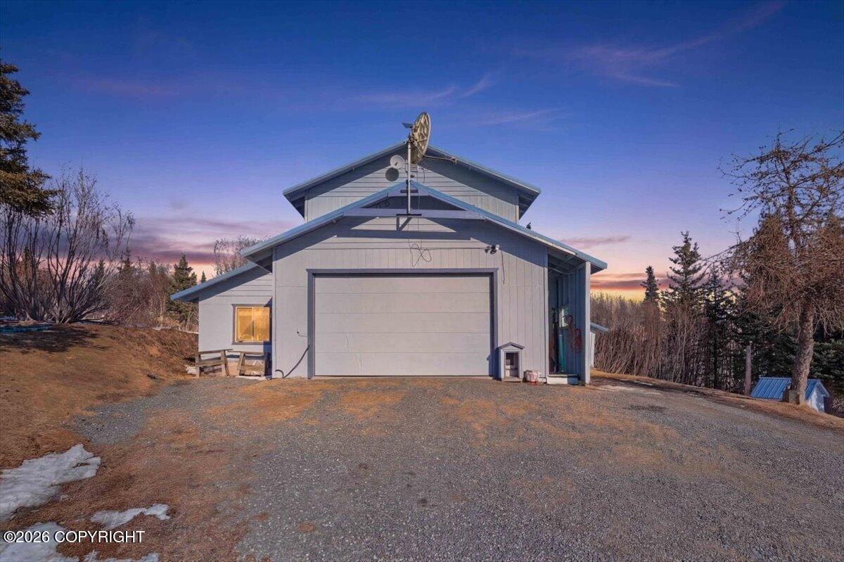 53498 E East End Road Property Photo 1