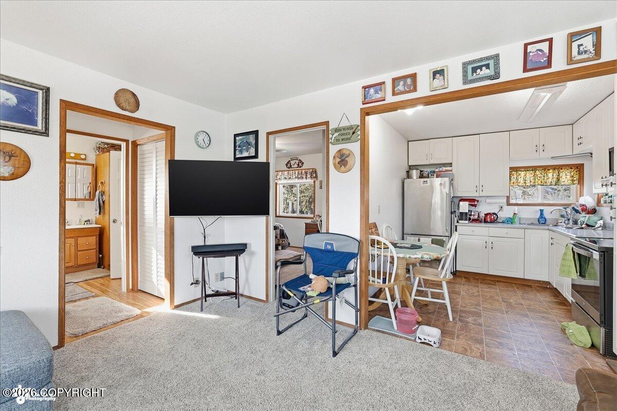 53498 E East End Road Property Photo 15