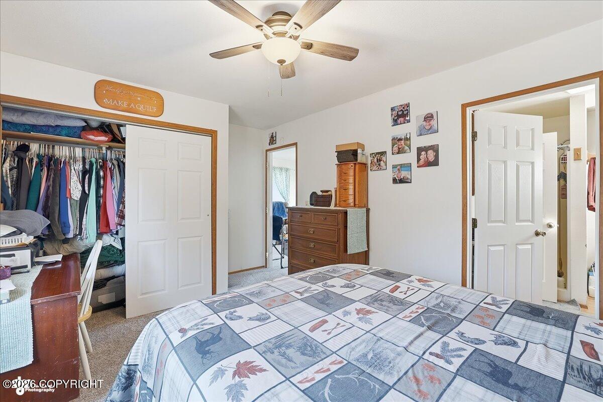53498 E East End Road Property Photo 18
