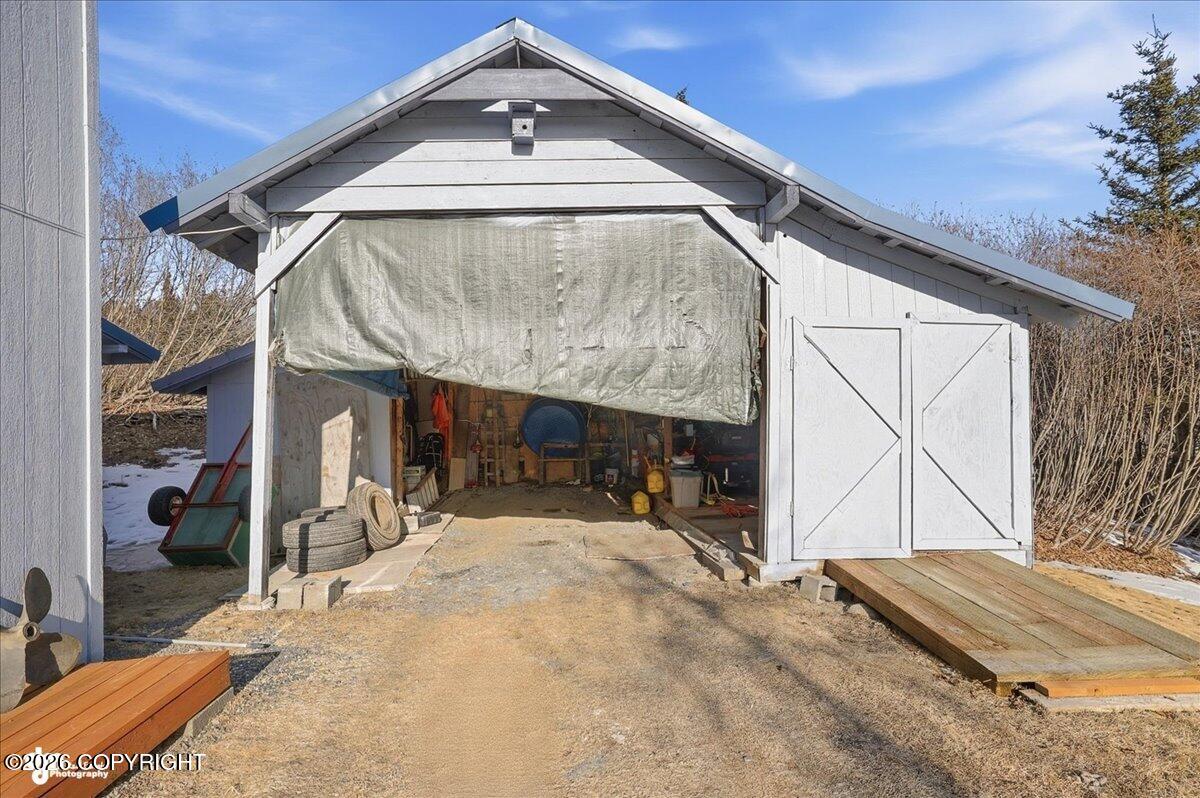 53498 E East End Road Property Photo 39