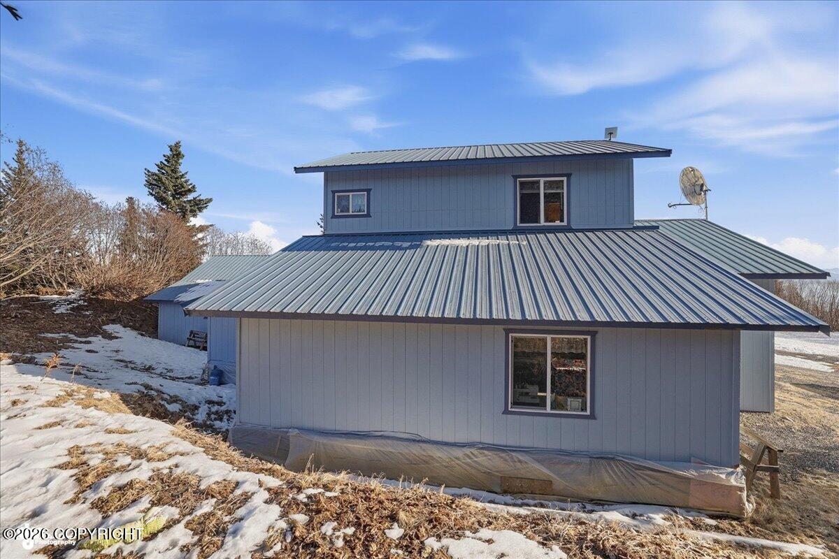 53498 E East End Road Property Photo 44