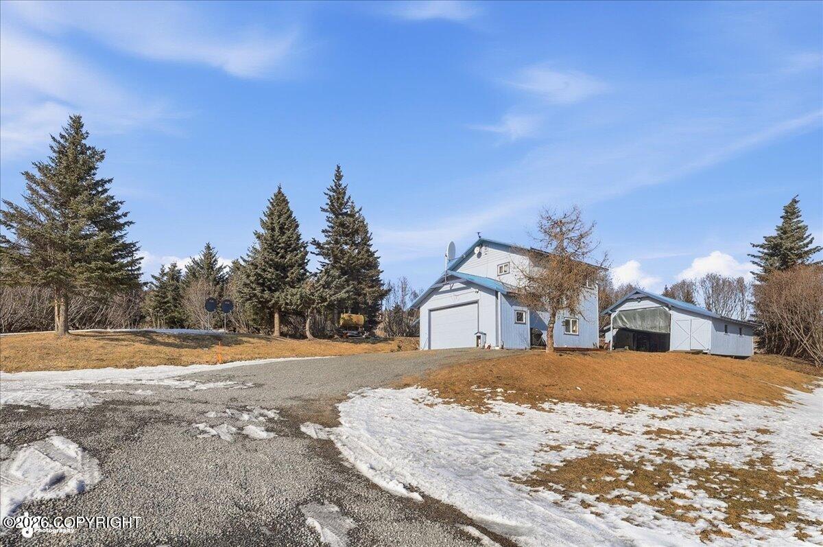53498 E East End Road Property Photo 48