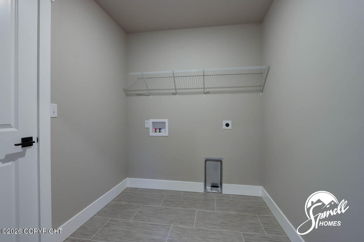 L20 N Moraine Circle Property Photo 29